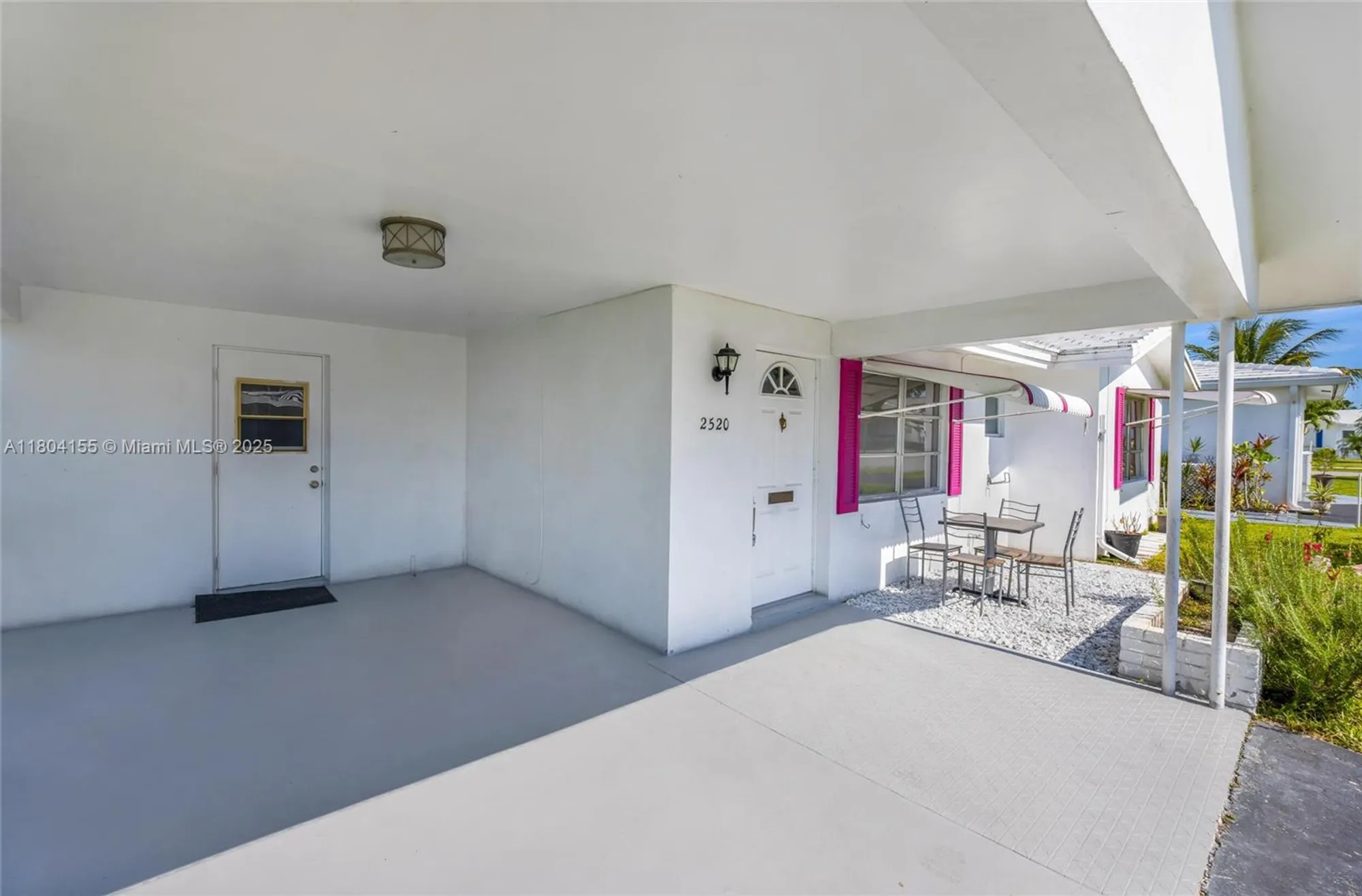 Property Slideshow image 18 of 20 | 2520 nw 2nd dr, Pompano Beach, FL, 33064