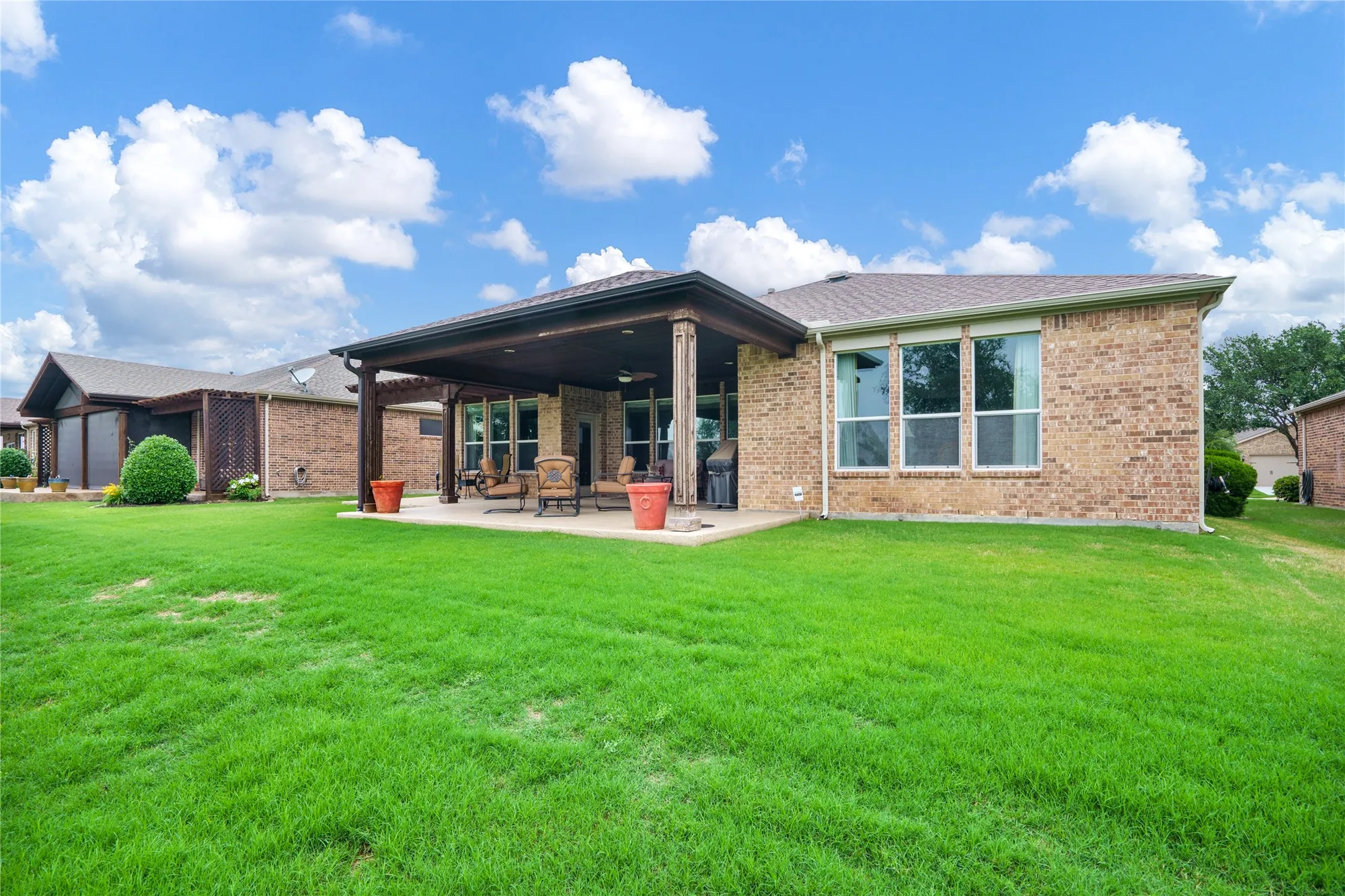 Property Slideshow image 2 of 27 | 1803 battle creek dr, Frisco, TX, 75036