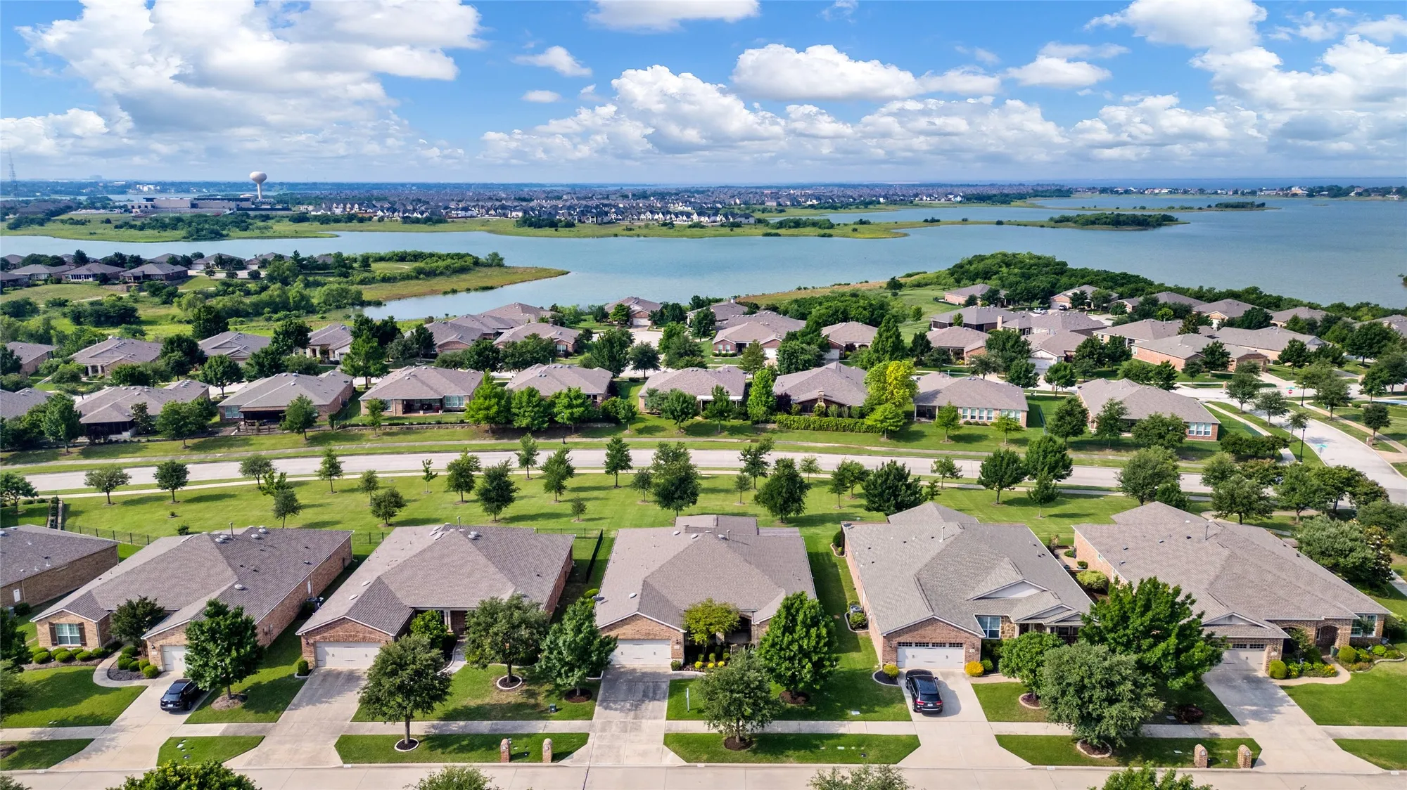 Property Slideshow image 23 of 27 | 1803 battle creek dr, Frisco, TX, 75036