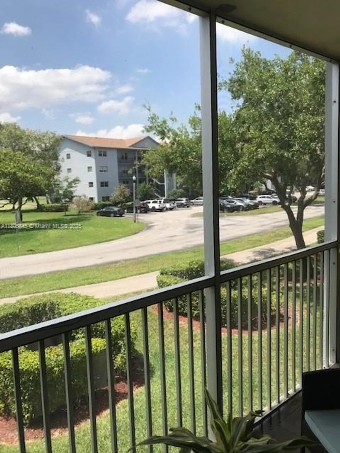 Property Slideshow image 18 of 24 | 12500 sw 5th ct 210m, Pembroke Pines, FL, 33027