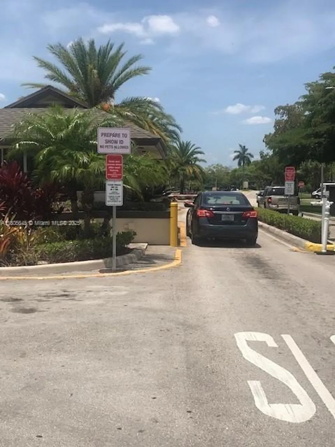 Property Slideshow image 2 of 24 | 12500 sw 5th ct 210m, Pembroke Pines, FL, 33027