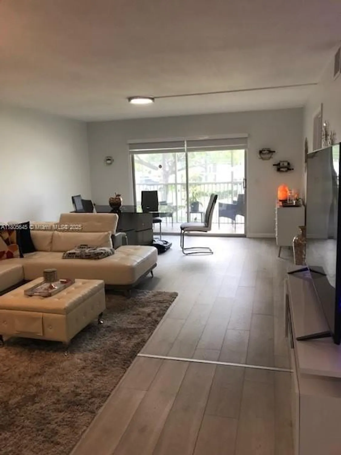 Property Slideshow image 7 of 24 | 12500 sw 5th ct 210m, Pembroke Pines, FL, 33027