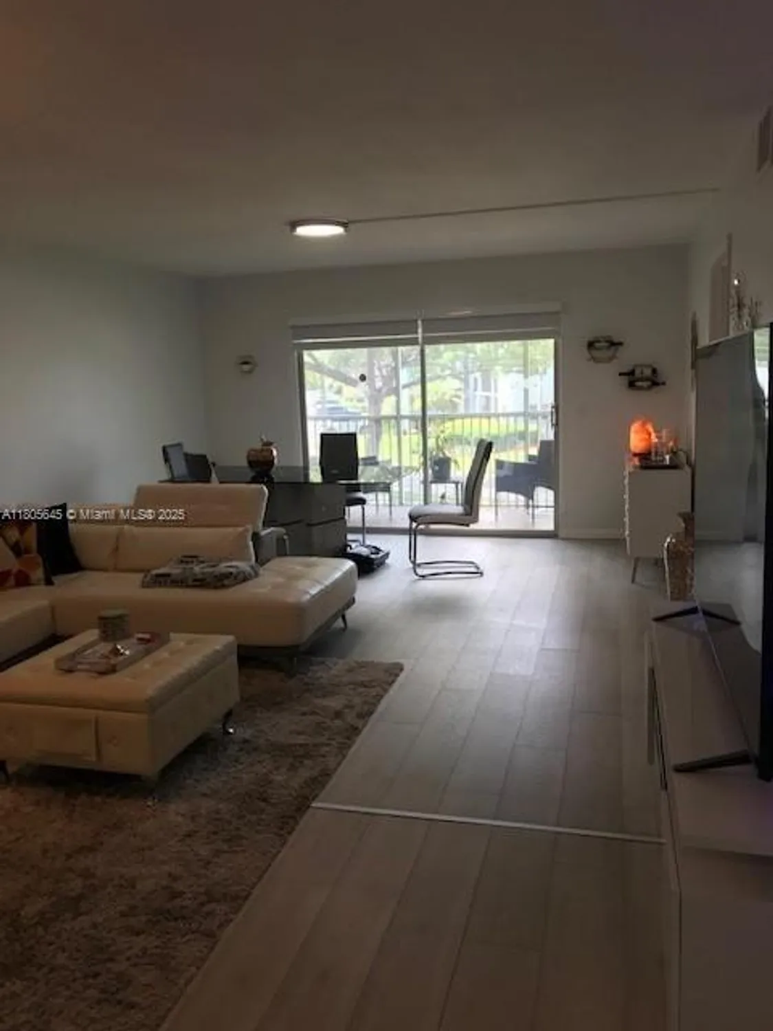 Property Slideshow image 8 of 24 | 12500 sw 5th ct 210m, Pembroke Pines, FL, 33027