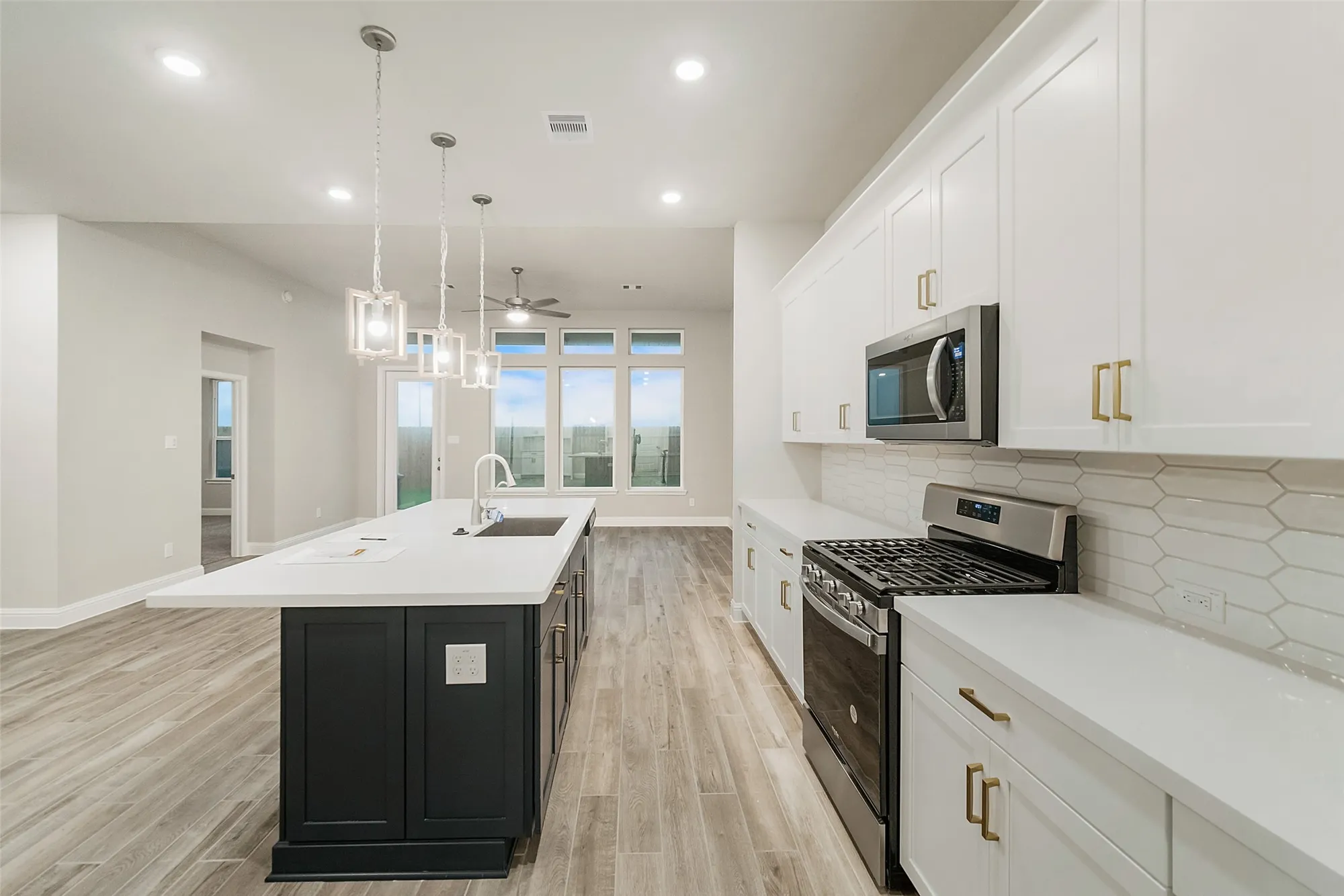 Property Slideshow image 3 of 14 | 14217 juniper breeze ct, Willis, TX, 77318