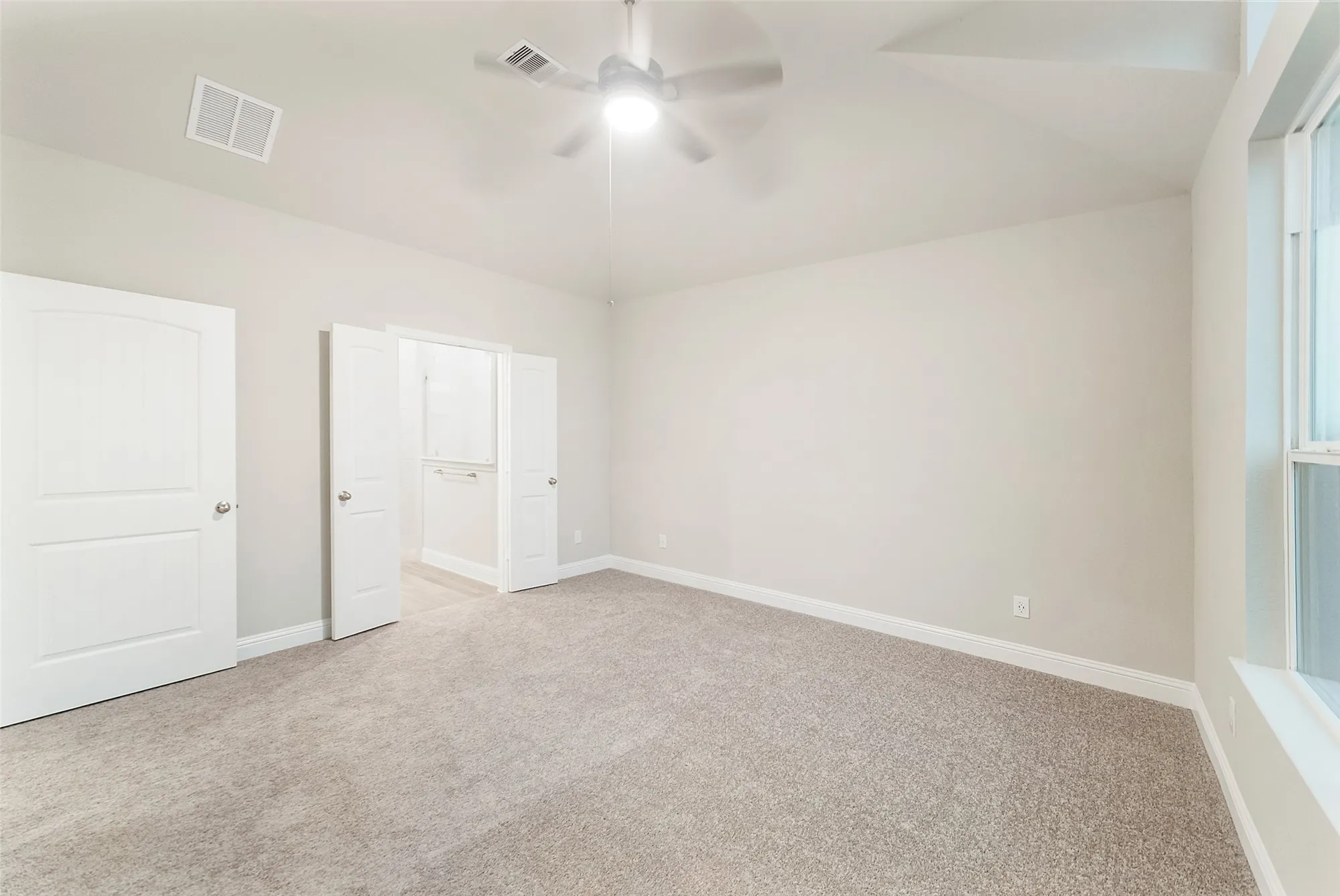 Property Slideshow image 5 of 14 | 14217 juniper breeze ct, Willis, TX, 77318