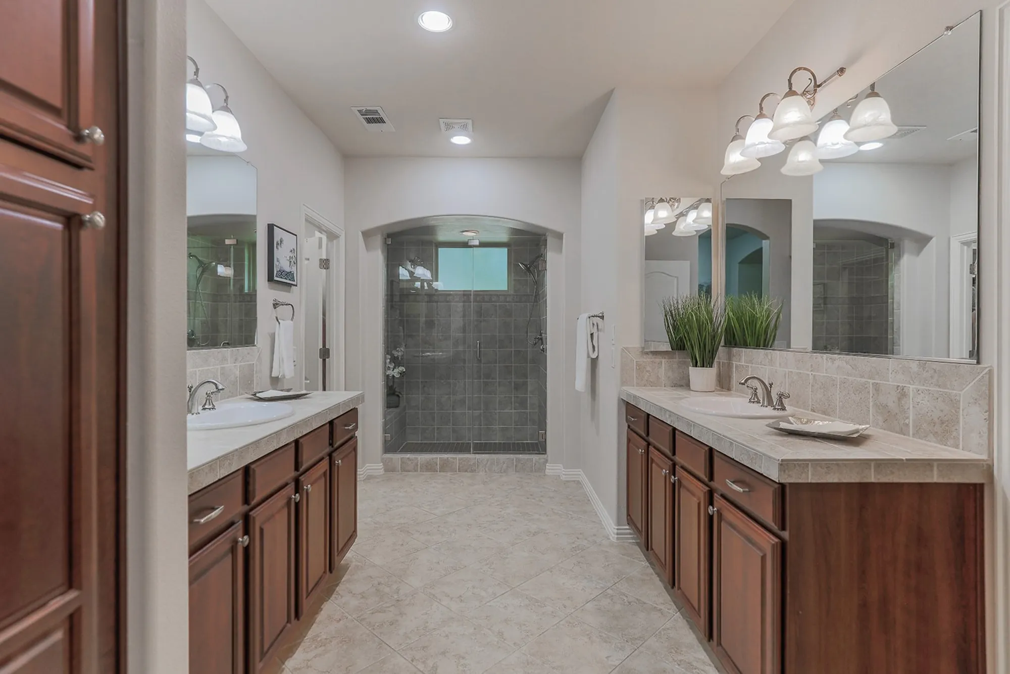 Property Slideshow image 27 of 38 | 11109 la jolla way, Denton, TX, 76207