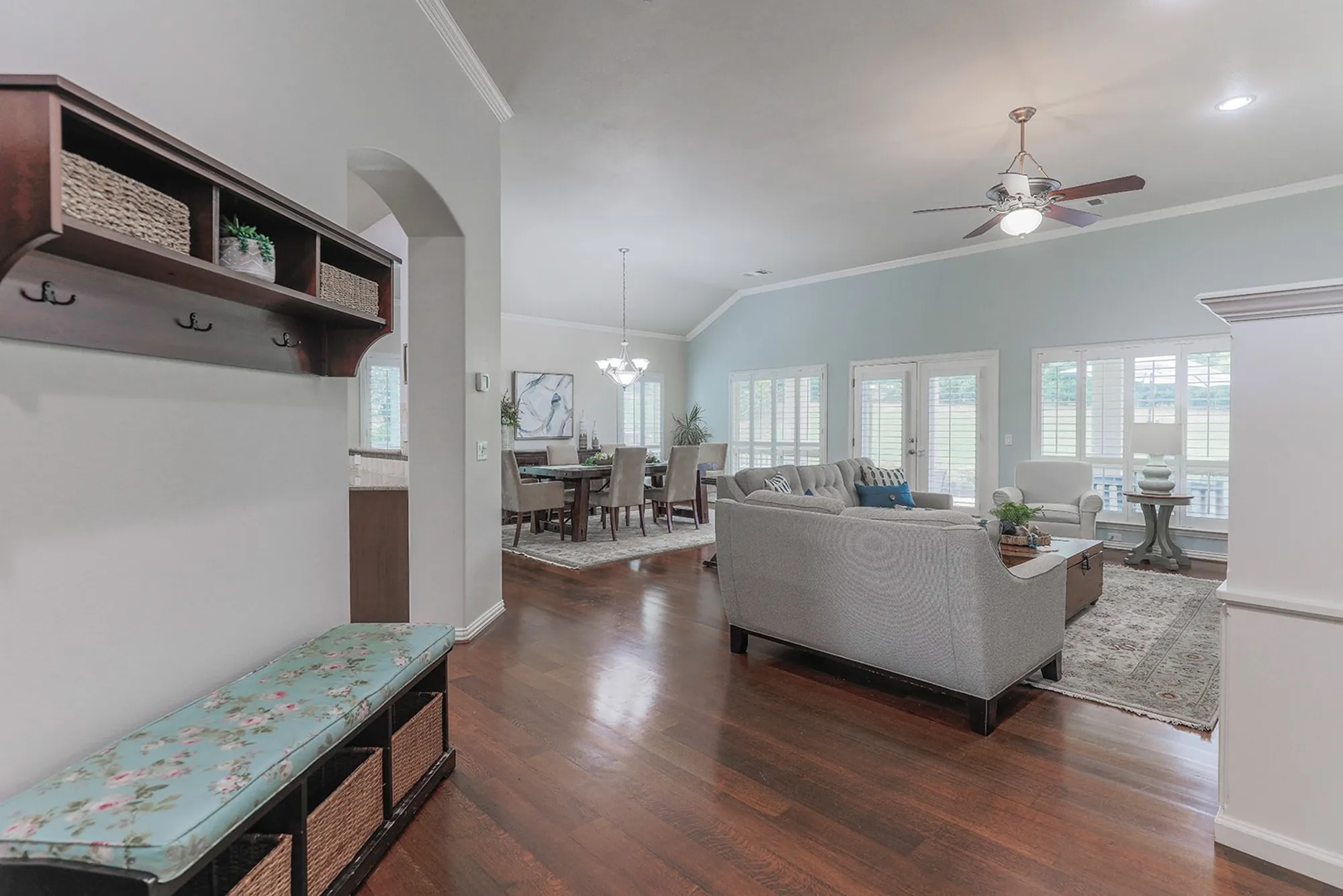 Property Slideshow image 7 of 38 | 11109 la jolla way, Denton, TX, 76207