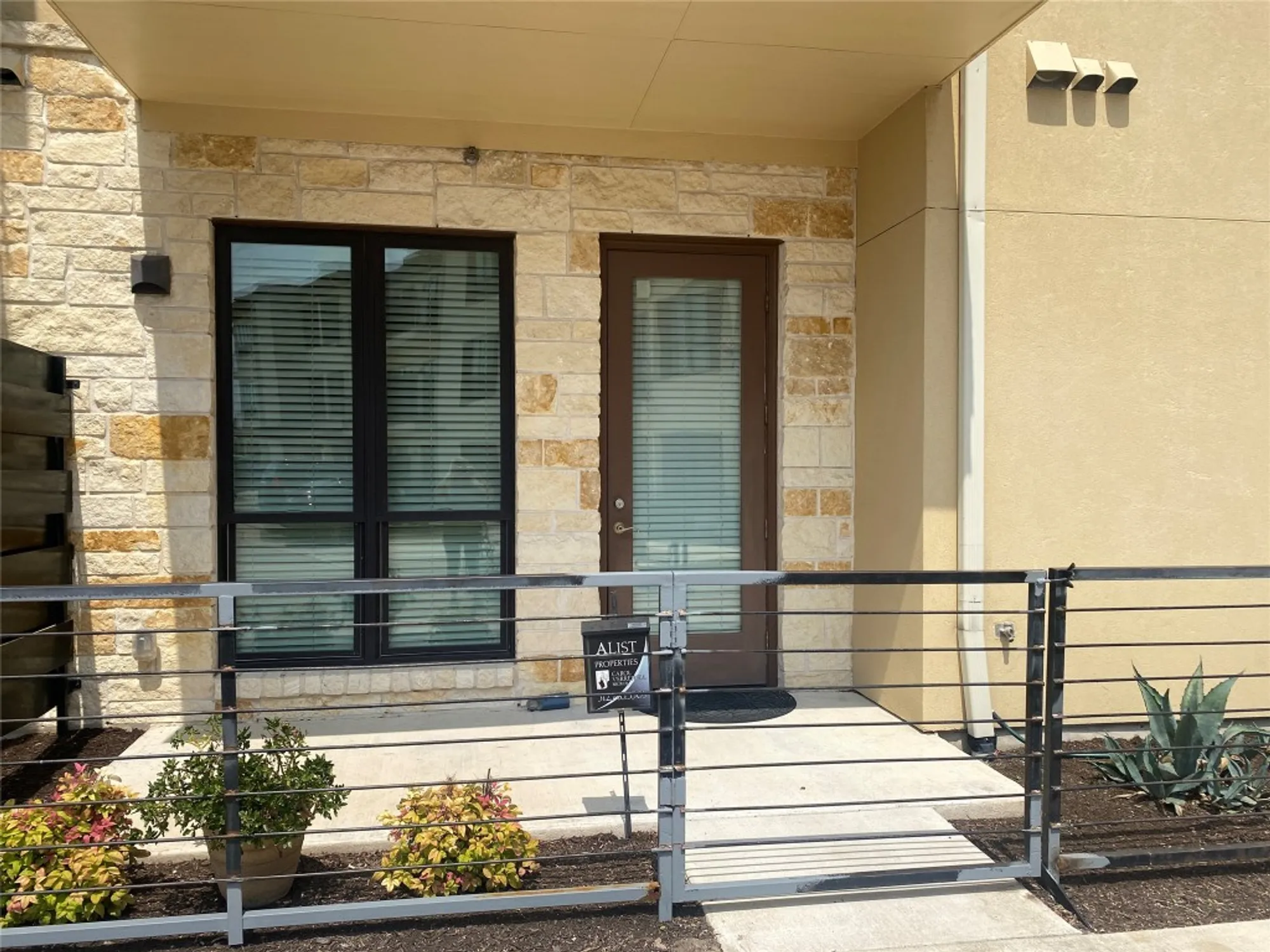 Property Slideshow image 1 of 20 | 104 bella toscana ave apt 2106, Lakeway, TX, 78734