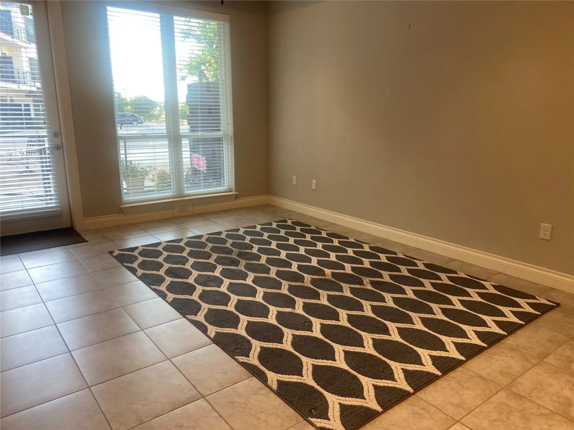 Property Slideshow image 6 of 20 | 104 bella toscana ave apt 2106, Lakeway, TX, 78734