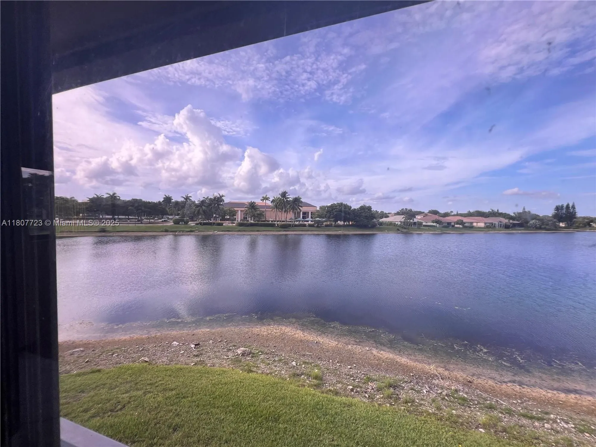 Property Slideshow image 4 of 31 | 9873 n belfort cir 215, Tamarac, FL, 33321