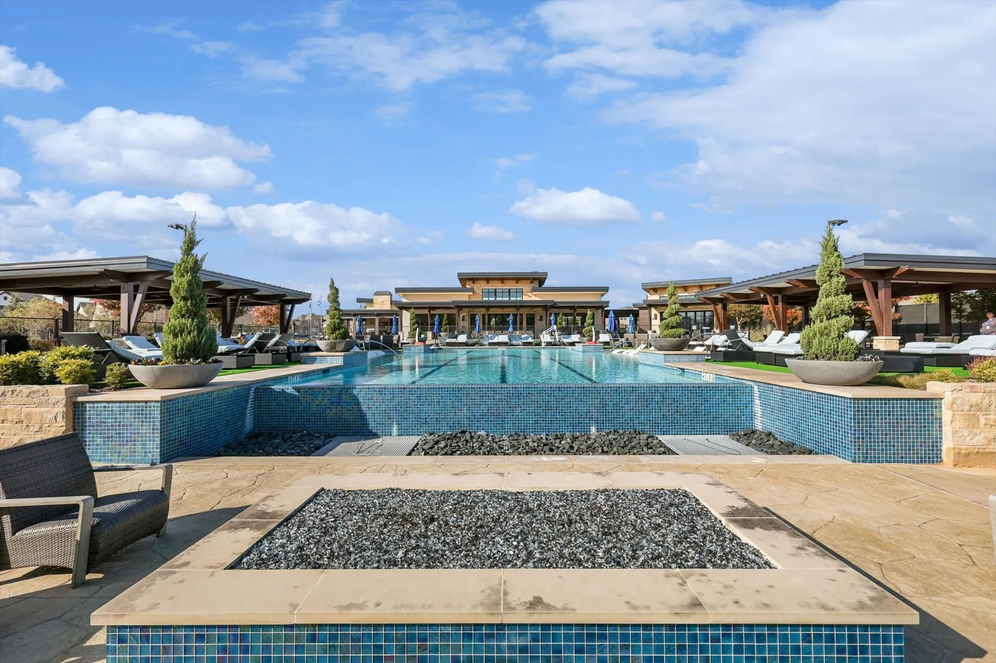 Property Slideshow image 36 of 38 | 4760 kings garden pkwy, Arlington, TX, 76005