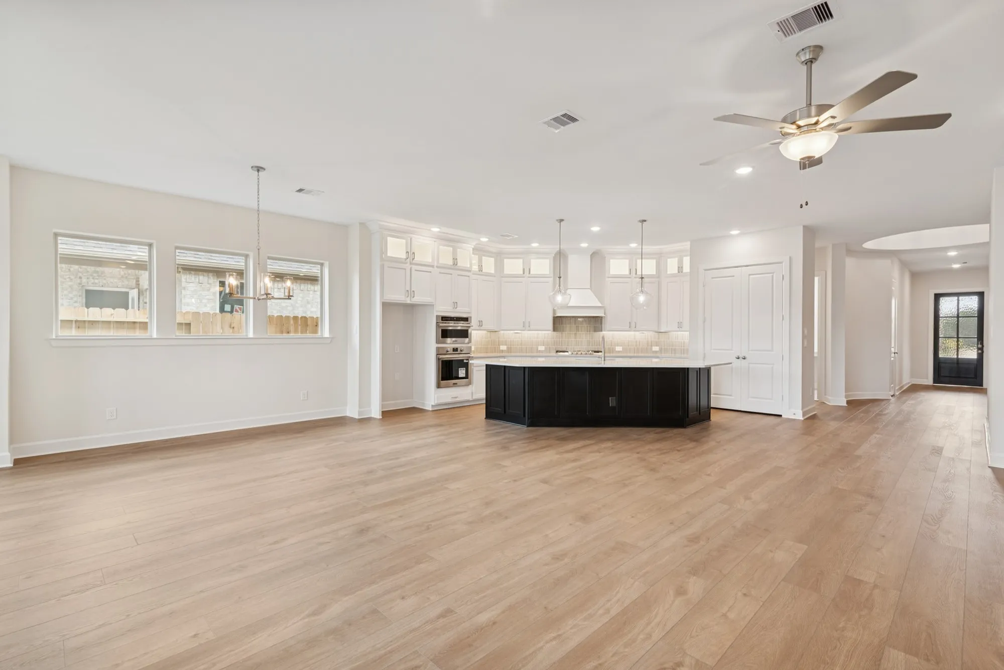 Property Slideshow image 35 of 46 | 7719 coopers rock ln, Porter, TX, 77365