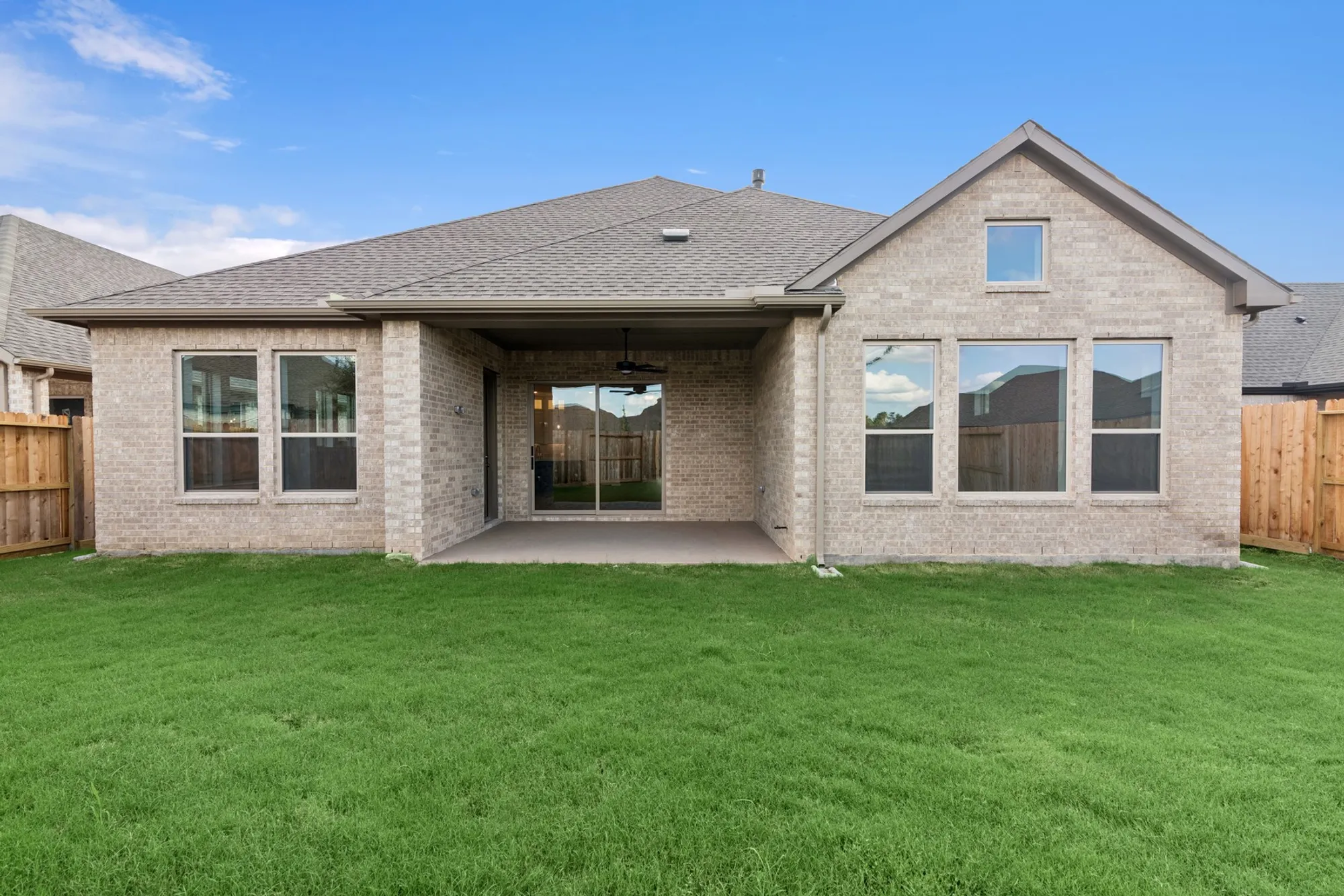 Property Slideshow image 8 of 46 | 7719 coopers rock ln, Porter, TX, 77365