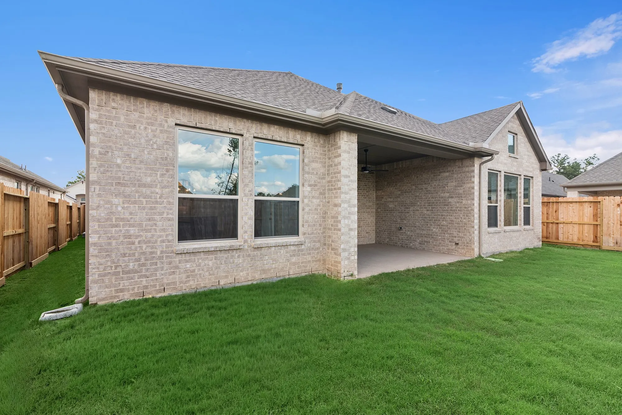 Property Slideshow image 9 of 46 | 7719 coopers rock ln, Porter, TX, 77365