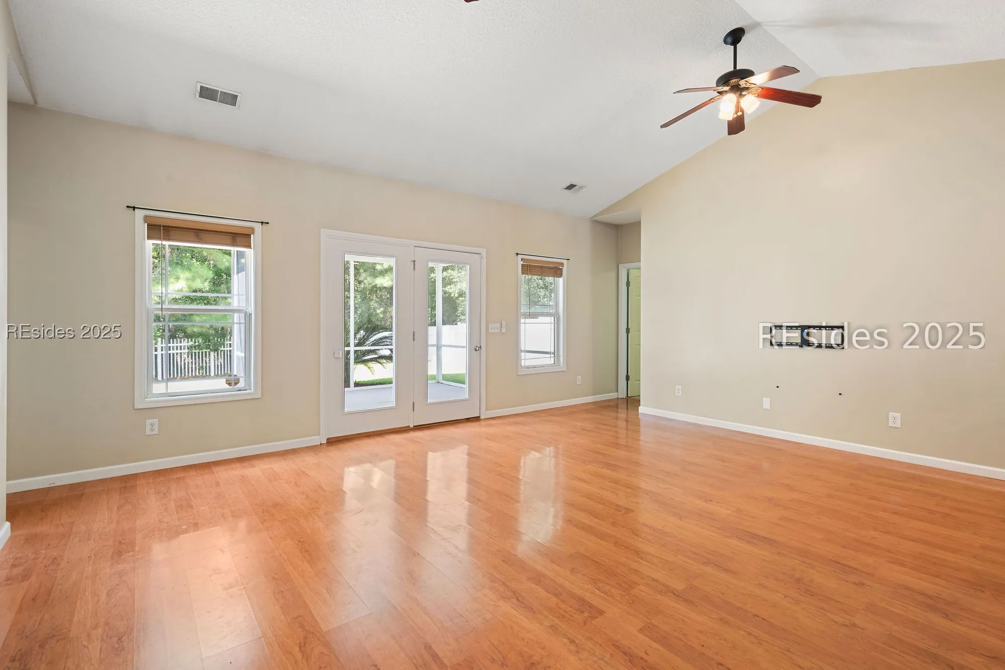 Property Slideshow image 11 of 33 | 30 beaumont ct, Bluffton, SC, 29910