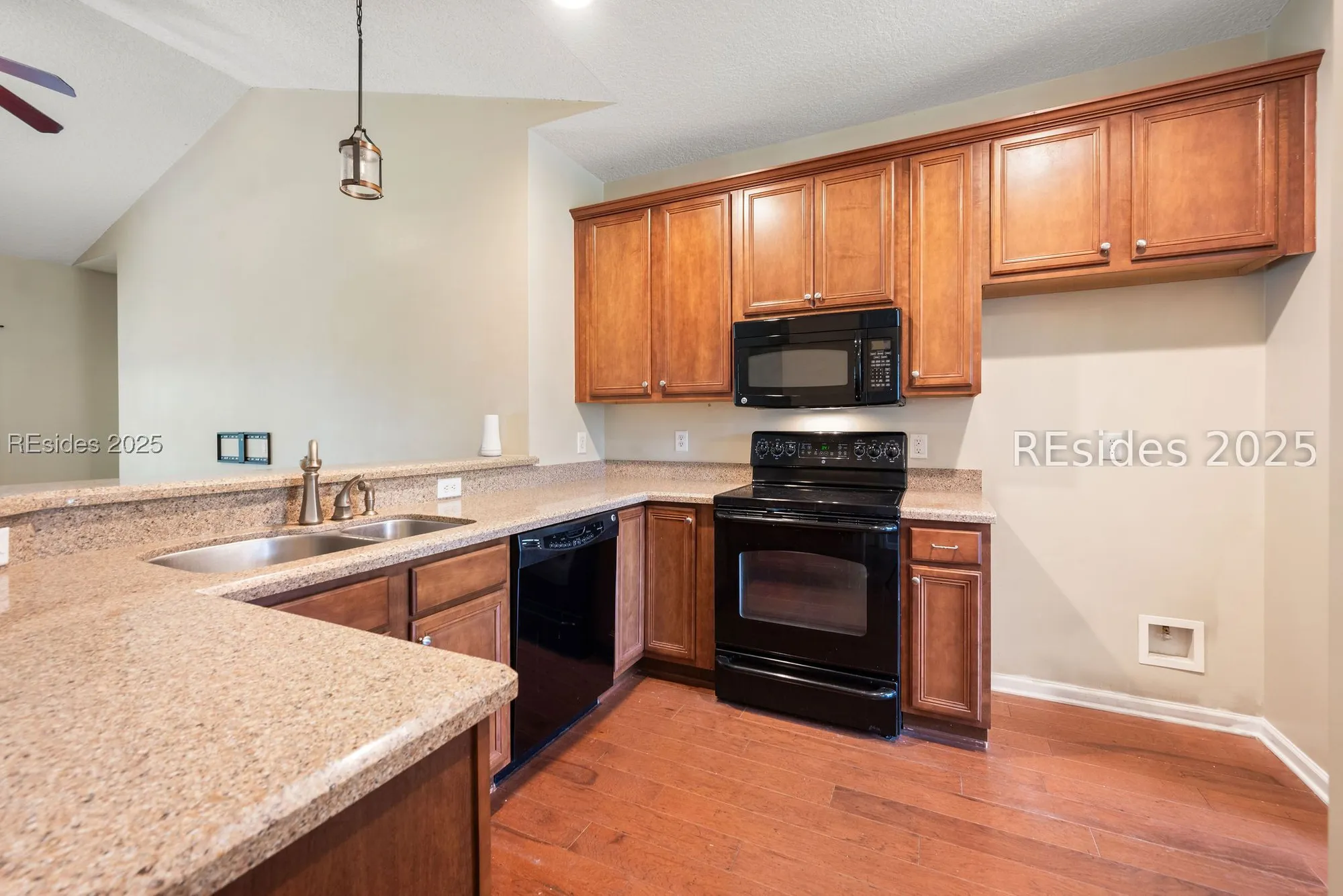 Property Slideshow image 7 of 33 | 30 beaumont ct, Bluffton, SC, 29910