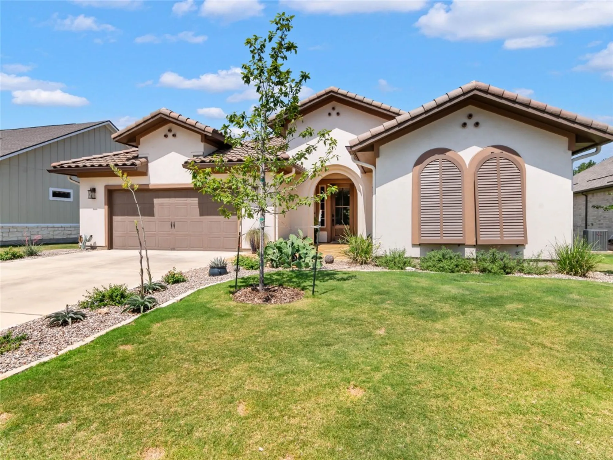 Property Slideshow image 1 of 40 | 121 wild honeysuckle way, San Marcos, TX, 78666