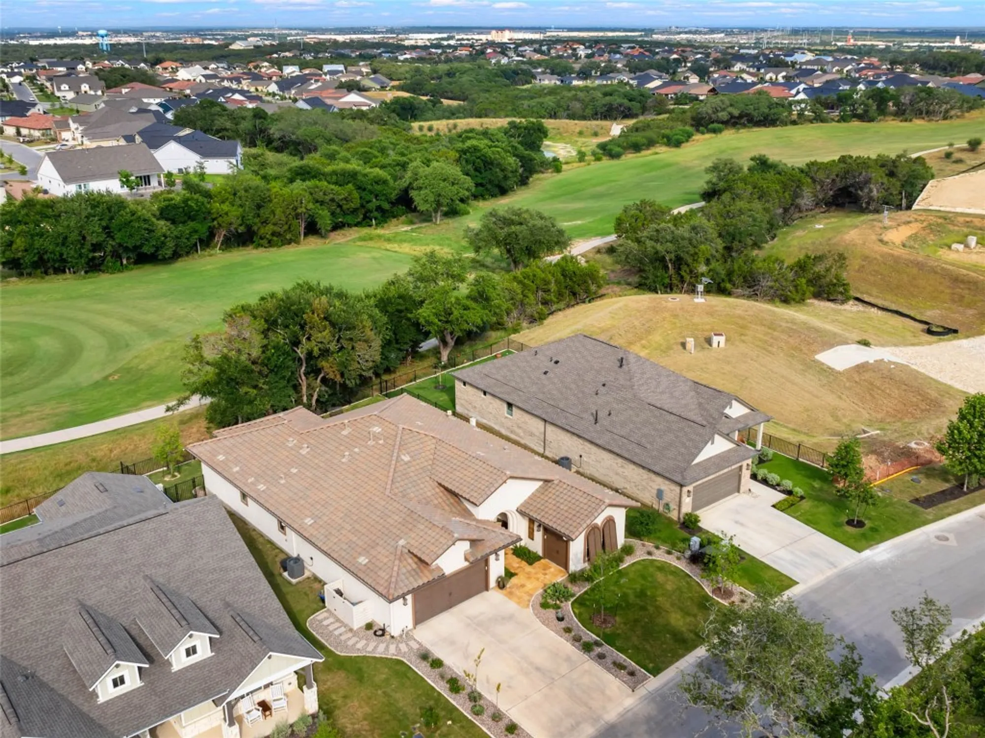 Property Slideshow image 8 of 40 | 121 wild honeysuckle way, San Marcos, TX, 78666