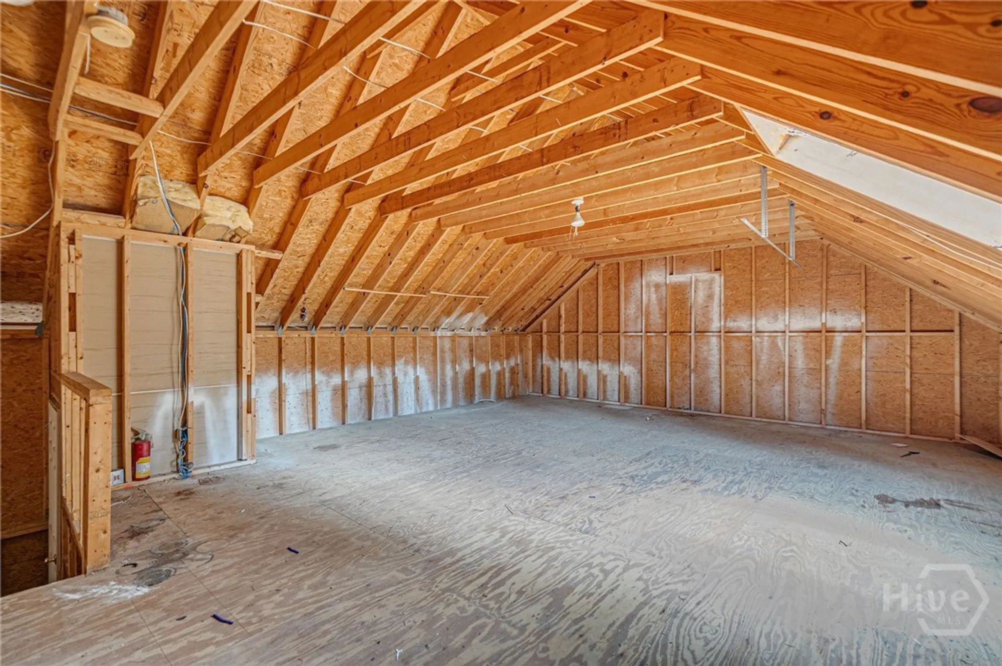 Property Slideshow image 37 of 47 | 2 franklin creek rd s, Savannah, GA, 31411