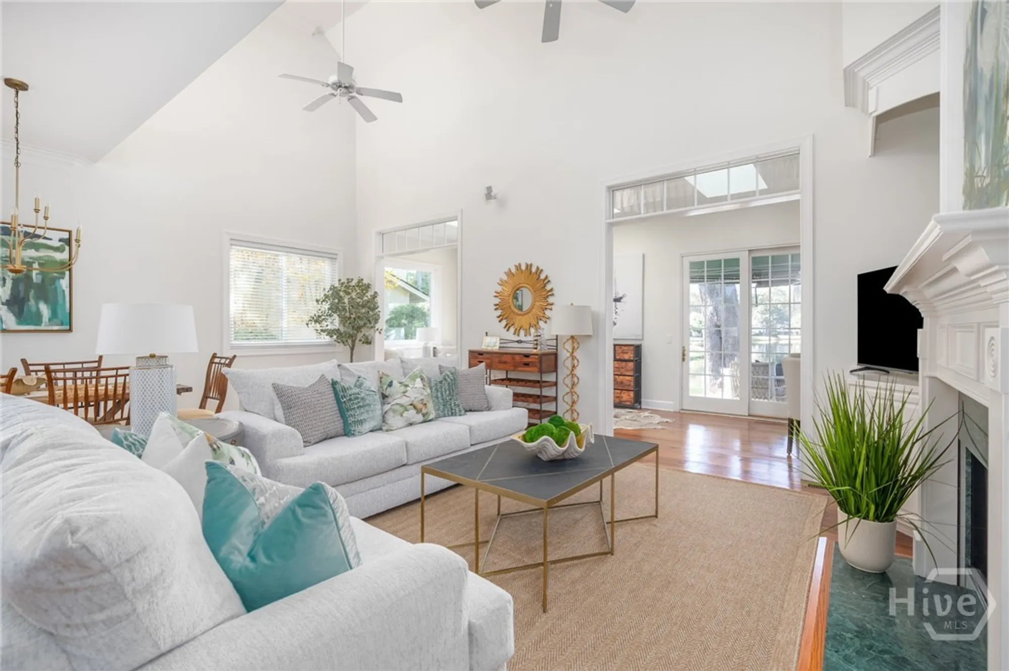 Property Slideshow image 6 of 47 | 2 franklin creek rd s, Savannah, GA, 31411