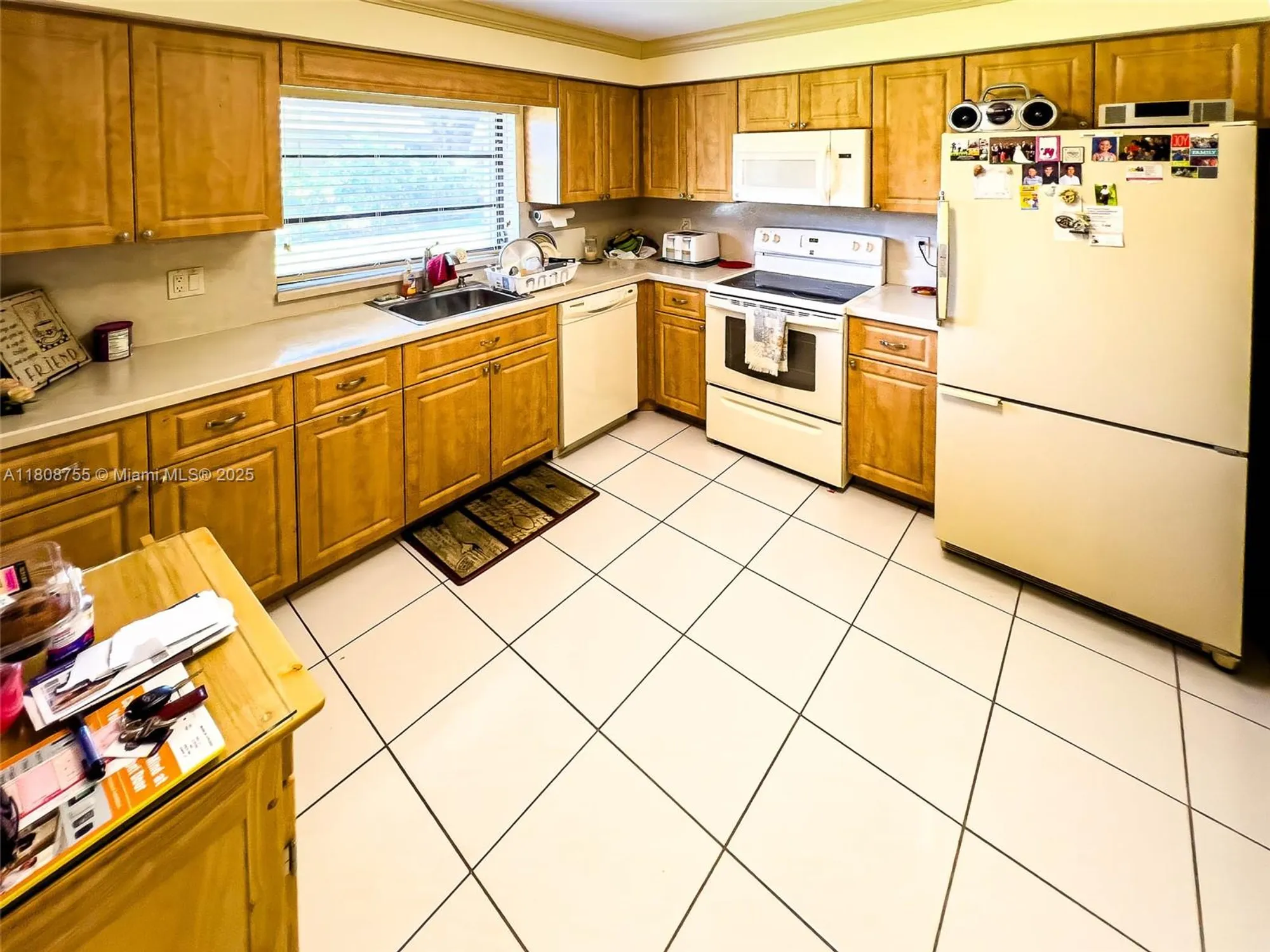 Property Slideshow image 10 of 27 | 10198 dovewood ln a, Boynton Beach, FL, 33436