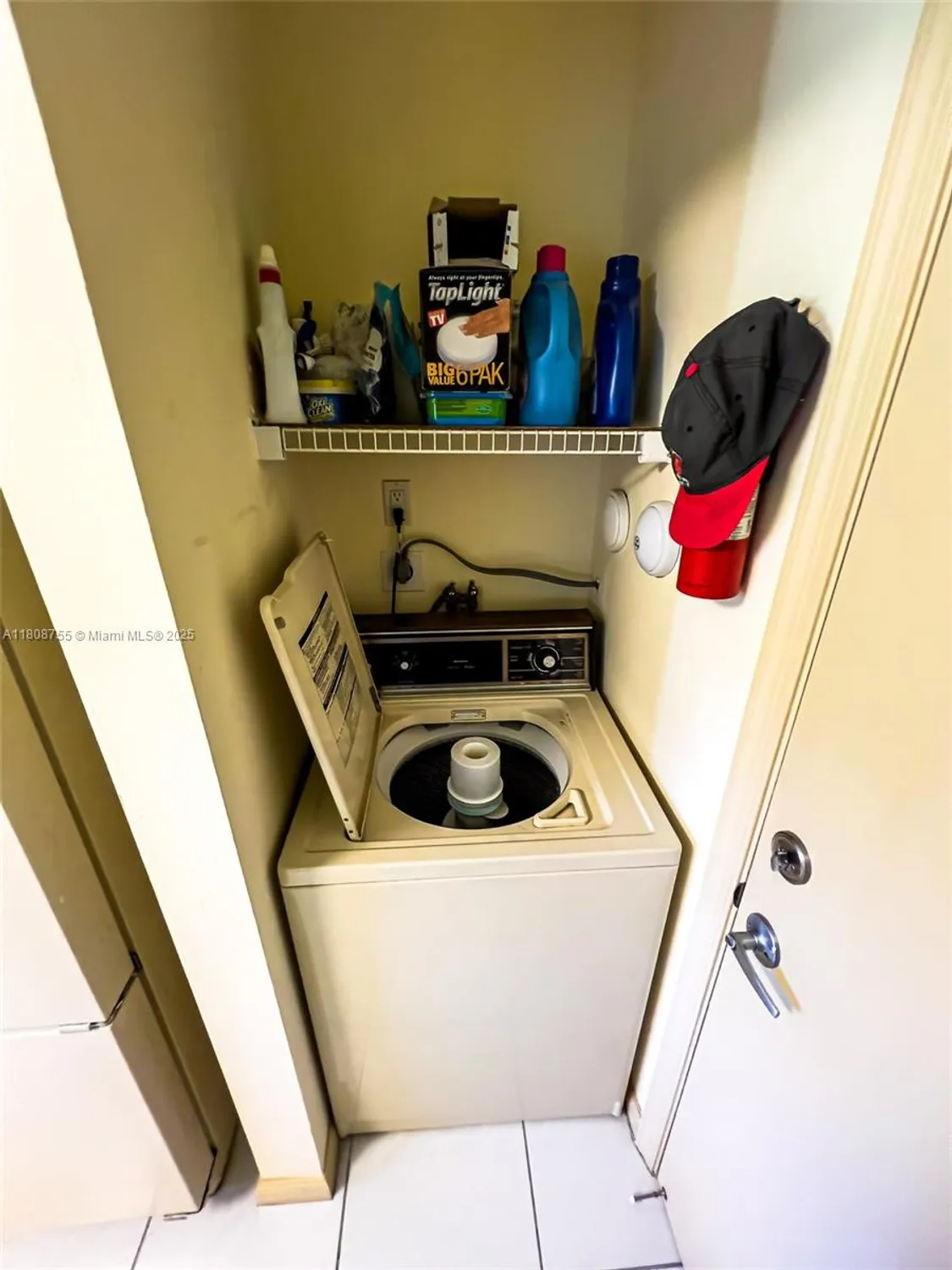 Property Slideshow image 12 of 27 | 10198 dovewood ln a, Boynton Beach, FL, 33436