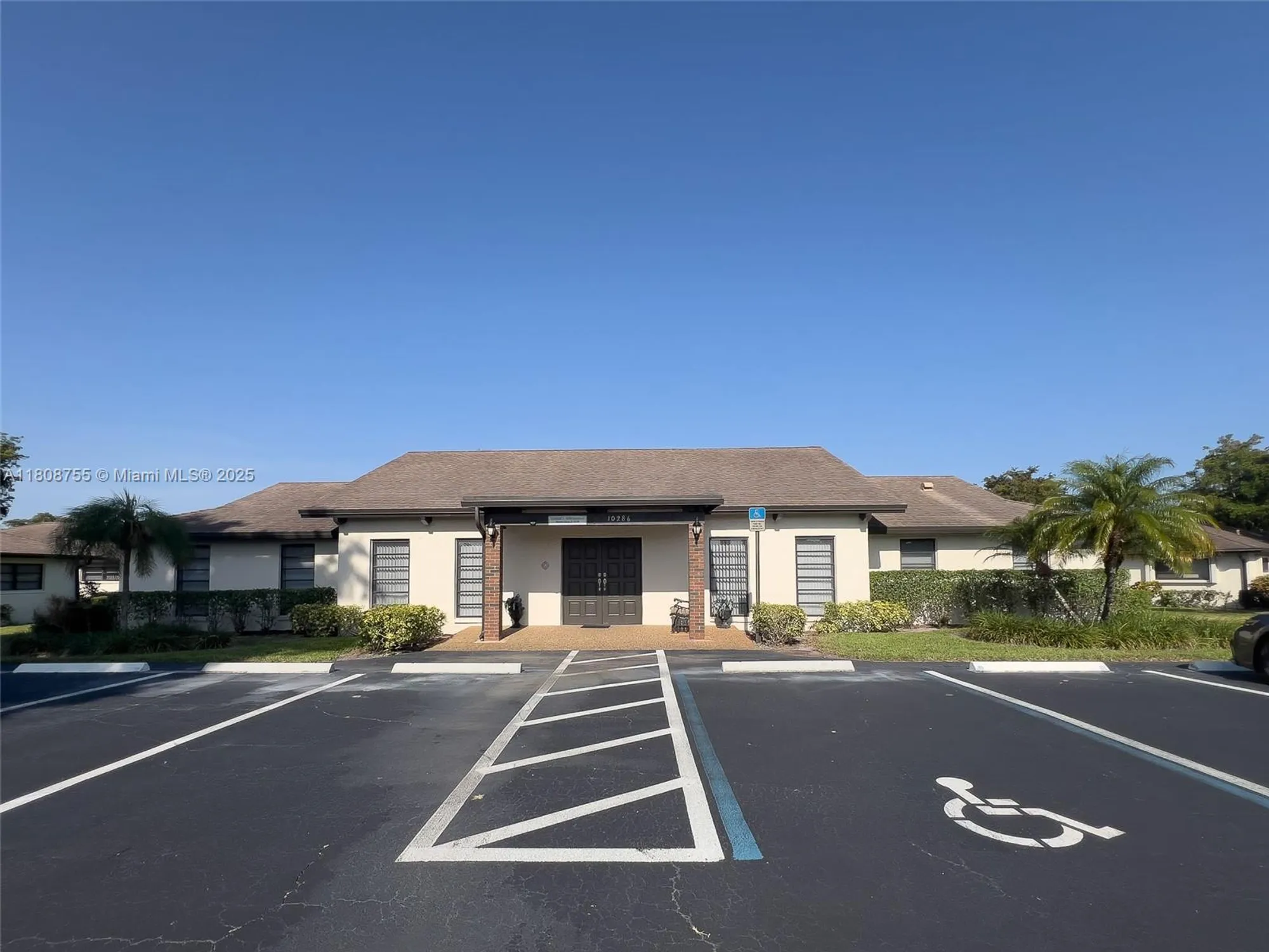 Property Slideshow image 24 of 27 | 10198 dovewood ln a, Boynton Beach, FL, 33436