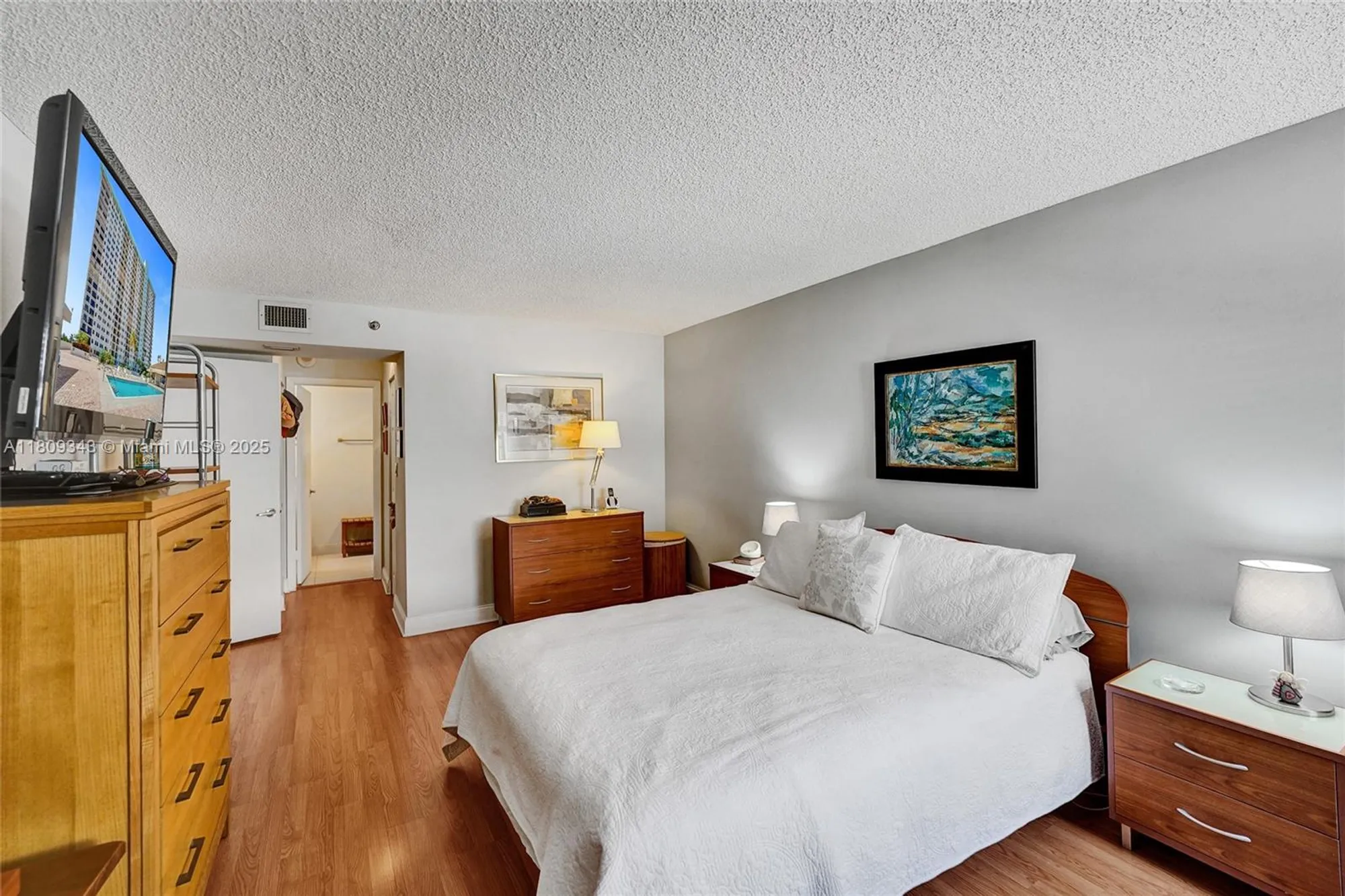 Property Slideshow image 38 of 80 | 1201 s ocean dr 609s, Hollywood, FL, 33019