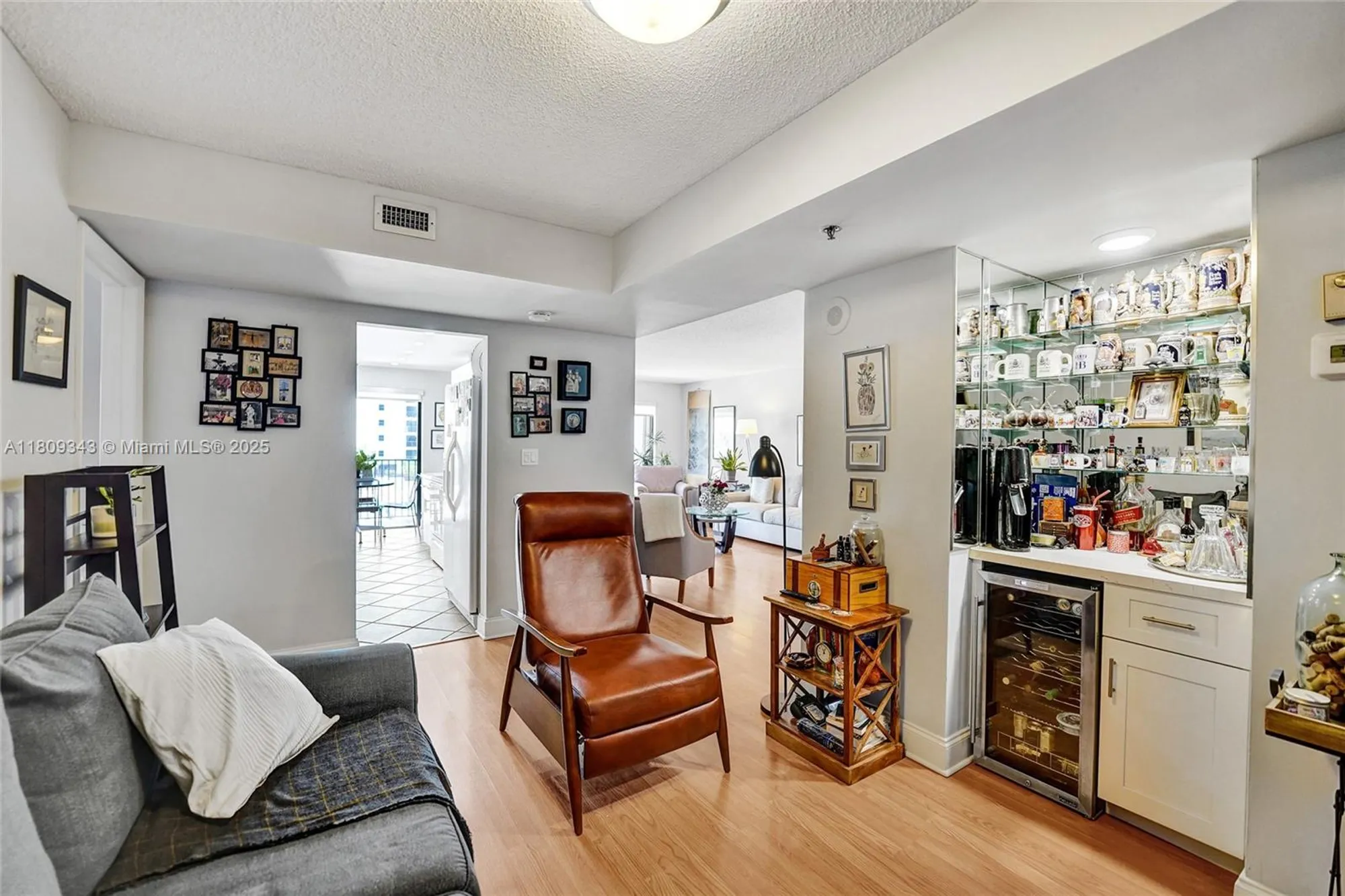 Property Slideshow image 33 of 80 | 1201 s ocean dr 609s, Hollywood, FL, 33019