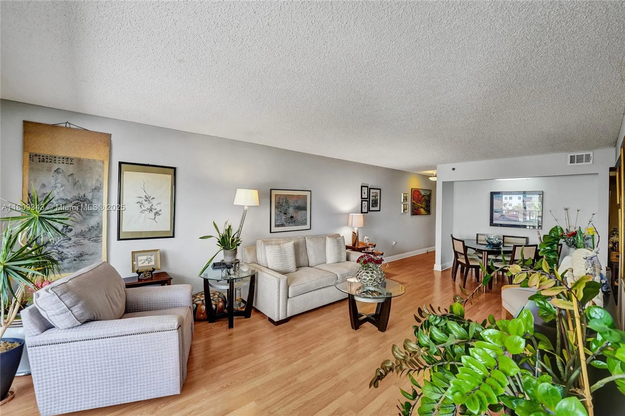 Property Slideshow image 9 of 80 | 1201 s ocean dr 609s, Hollywood, FL, 33019