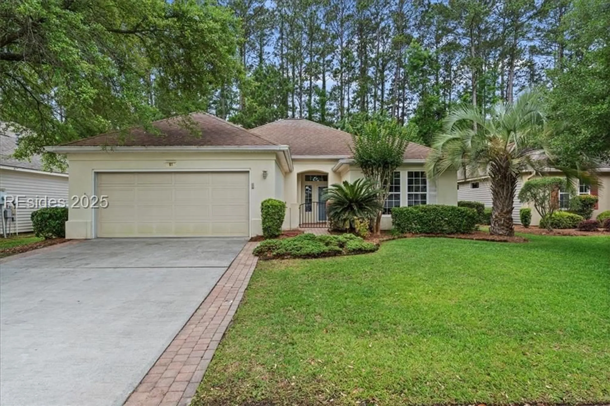 Property Slideshow image 1 of 24 | 61 hampton cir, Bluffton, SC, 29909