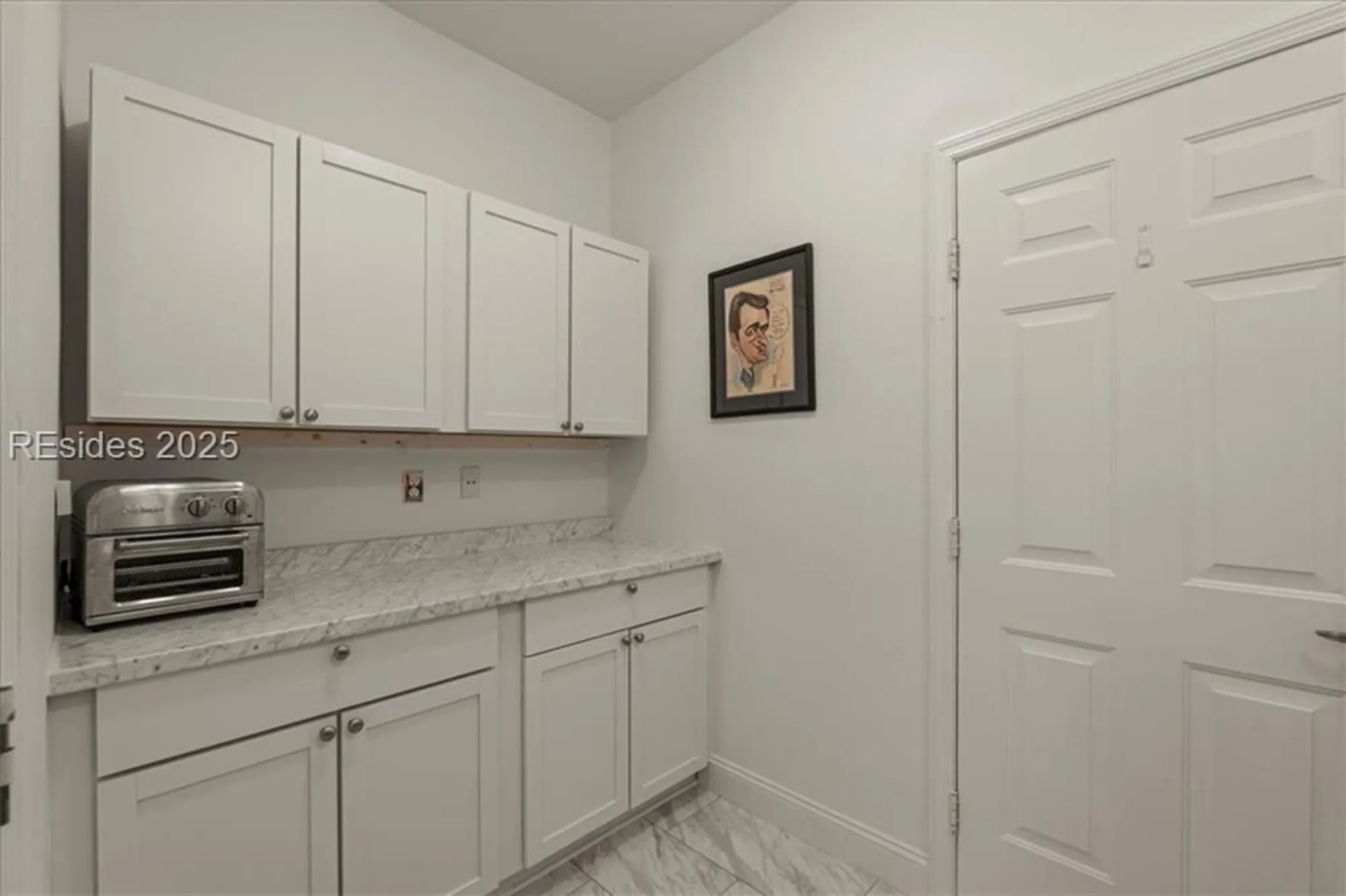 Property Slideshow image 11 of 24 | 61 hampton cir, Bluffton, SC, 29909