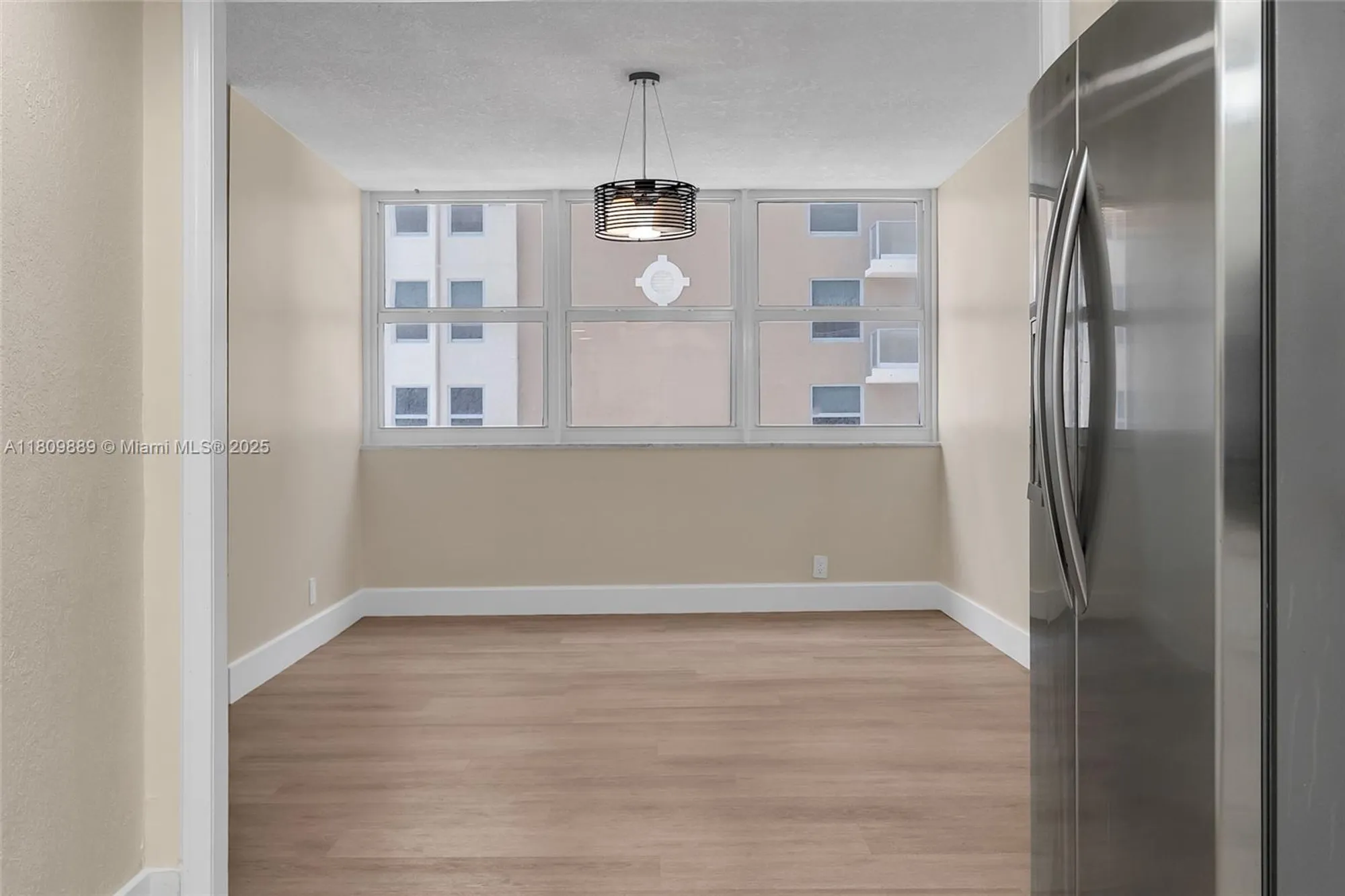 Property Slideshow image 23 of 48 | 1904 s ocean dr 1004, Hallandale Beach, FL, 33009