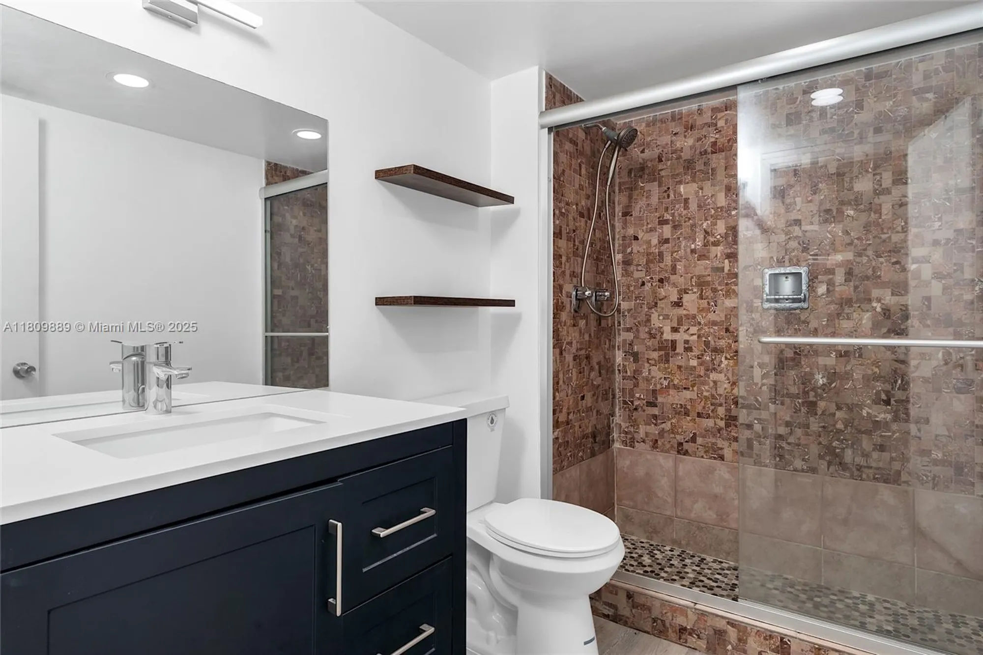 Property Slideshow image 37 of 48 | 1904 s ocean dr 1004, Hallandale Beach, FL, 33009