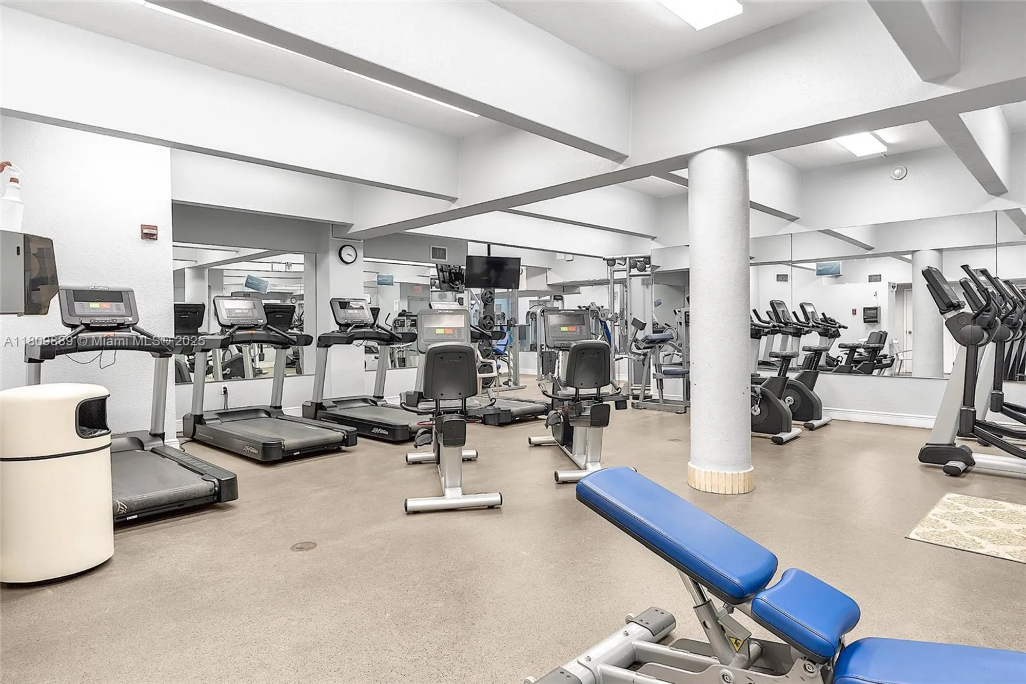 Property Slideshow image 41 of 48 | 1904 s ocean dr 1004, Hallandale Beach, FL, 33009