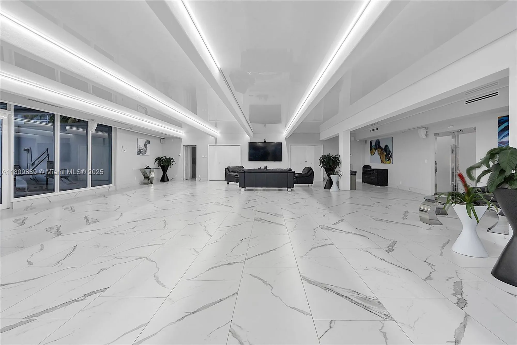 Property Slideshow image 43 of 48 | 1904 s ocean dr 1004, Hallandale Beach, FL, 33009