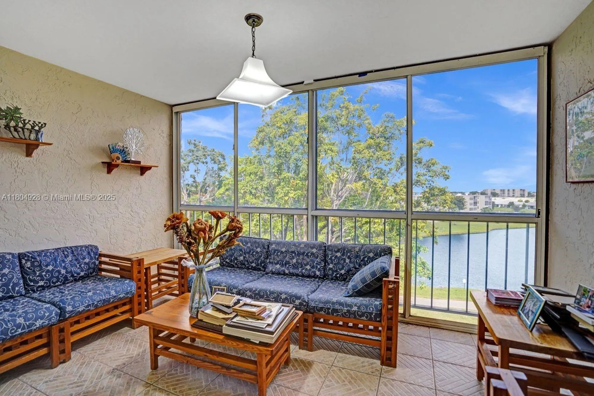 Property Slideshow image 12 of 64 | 14671 bonaire blvd 510, Delray Beach, FL, 33446
