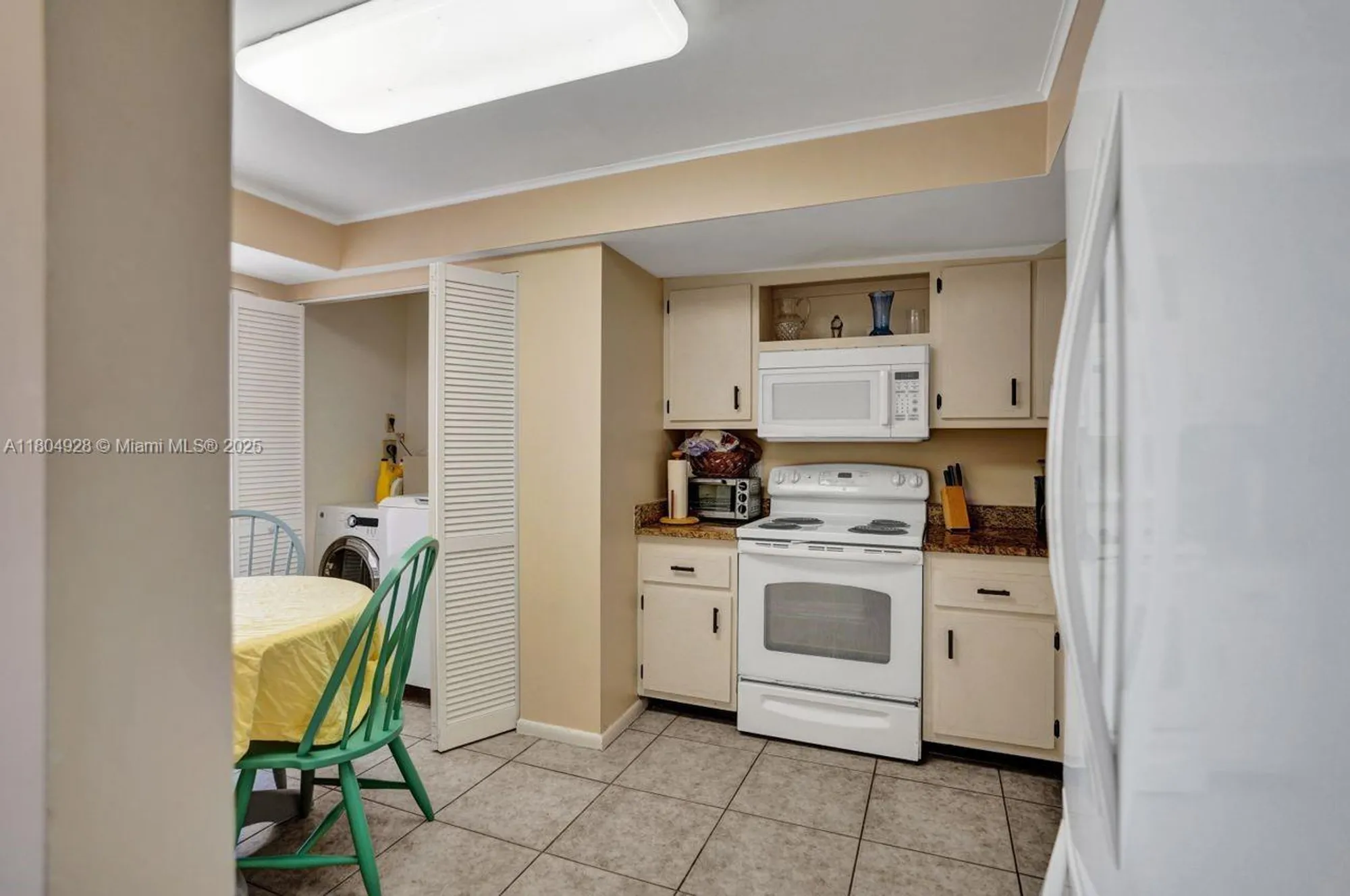 Property Slideshow image 6 of 64 | 14671 bonaire blvd 510, Delray Beach, FL, 33446