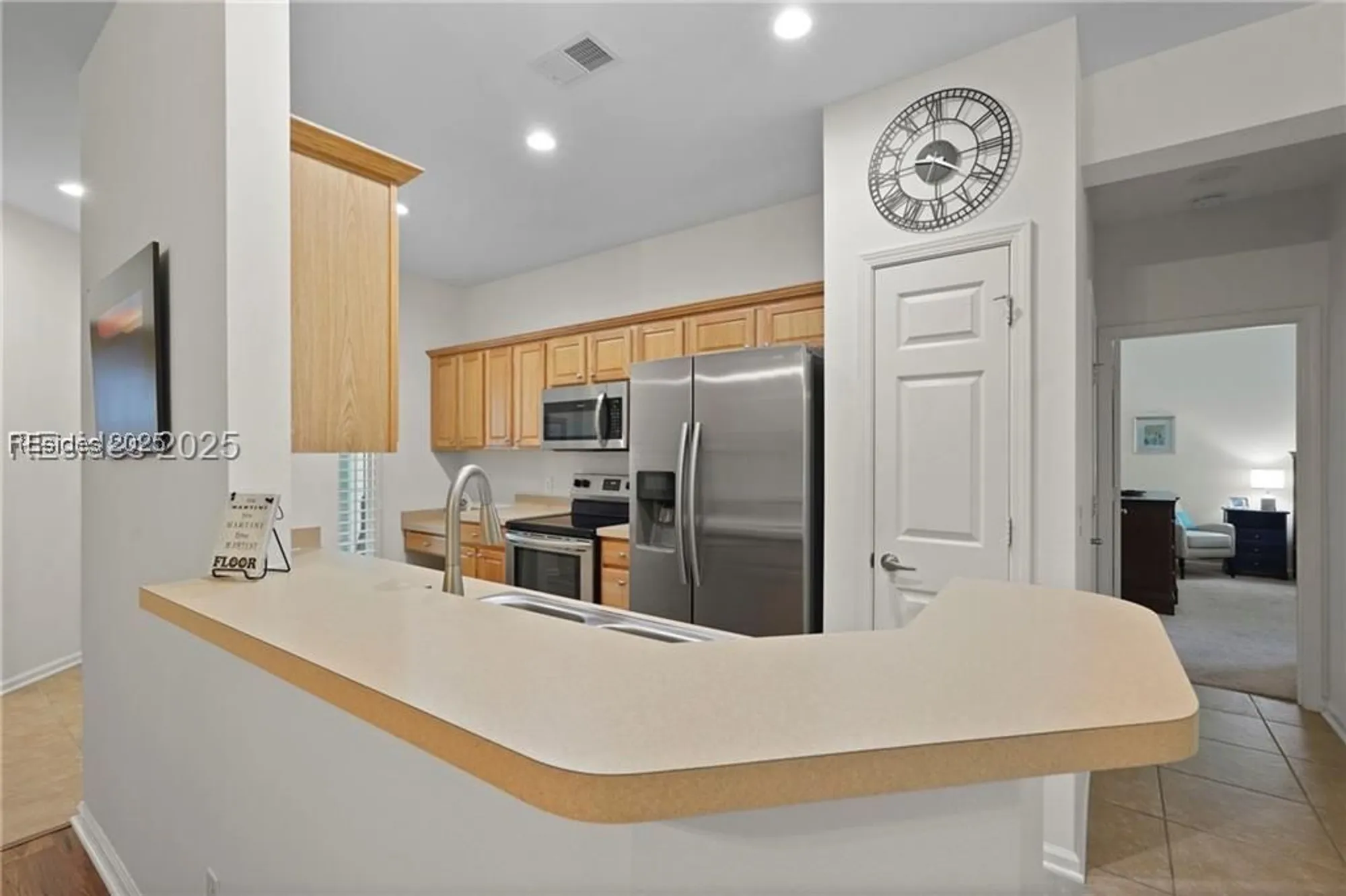 Property Slideshow image 14 of 32 | 193 landing ln, Bluffton, SC, 29909