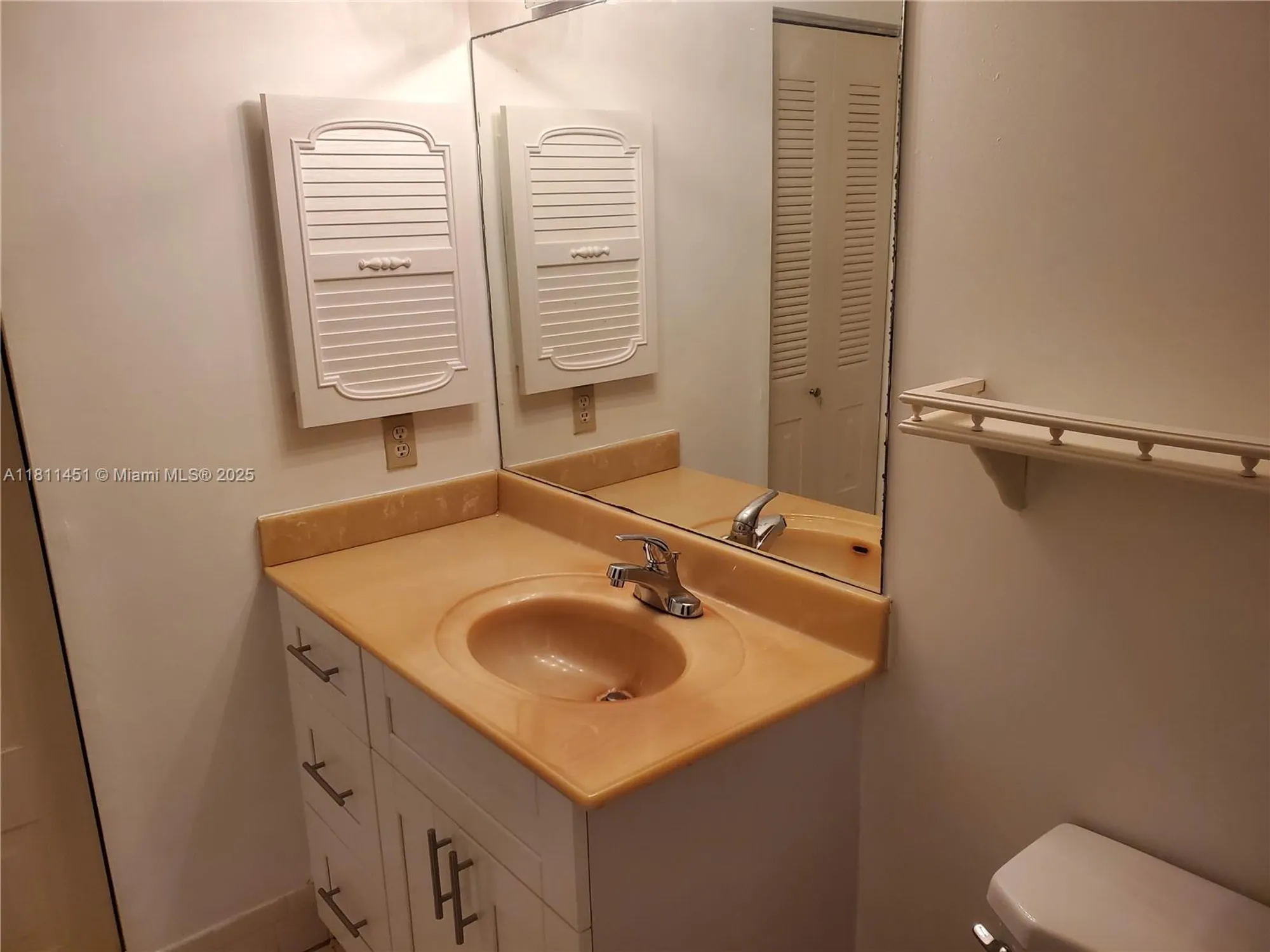 Property Slideshow image 14 of 29 | 800 sw 131st ave 113f, Pembroke Pines, FL, 33027