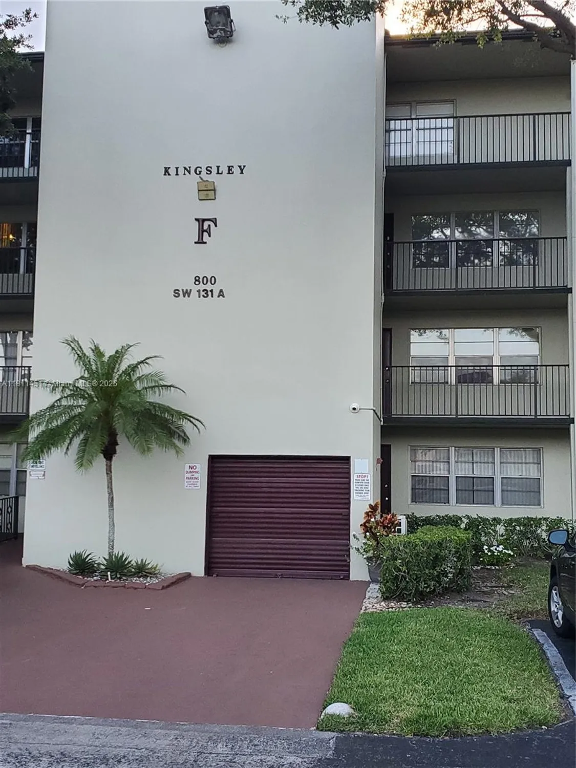 Property Slideshow image 18 of 29 | 800 sw 131st ave 113f, Pembroke Pines, FL, 33027