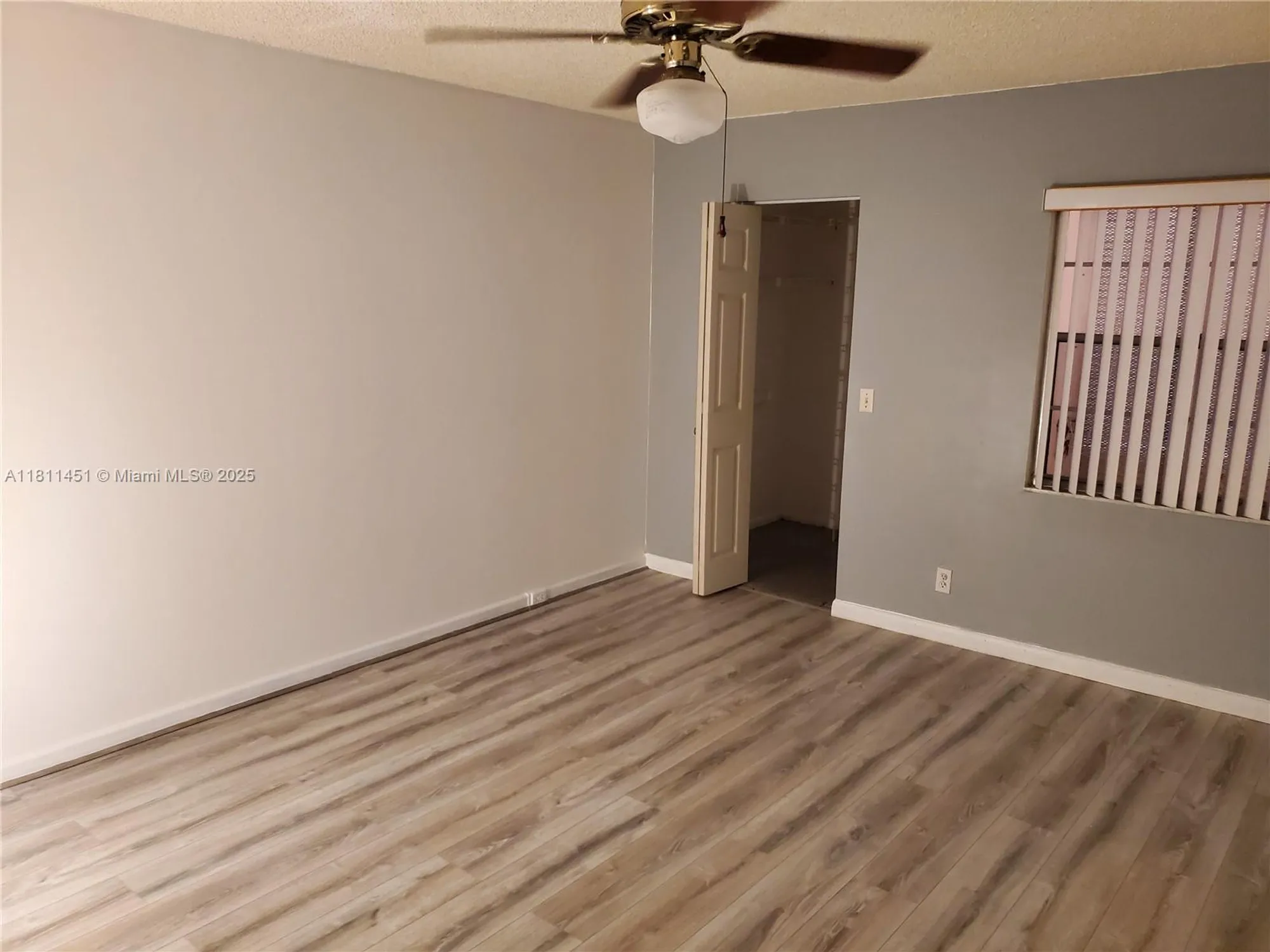 Property Slideshow image 10 of 29 | 800 sw 131st ave 113f, Pembroke Pines, FL, 33027