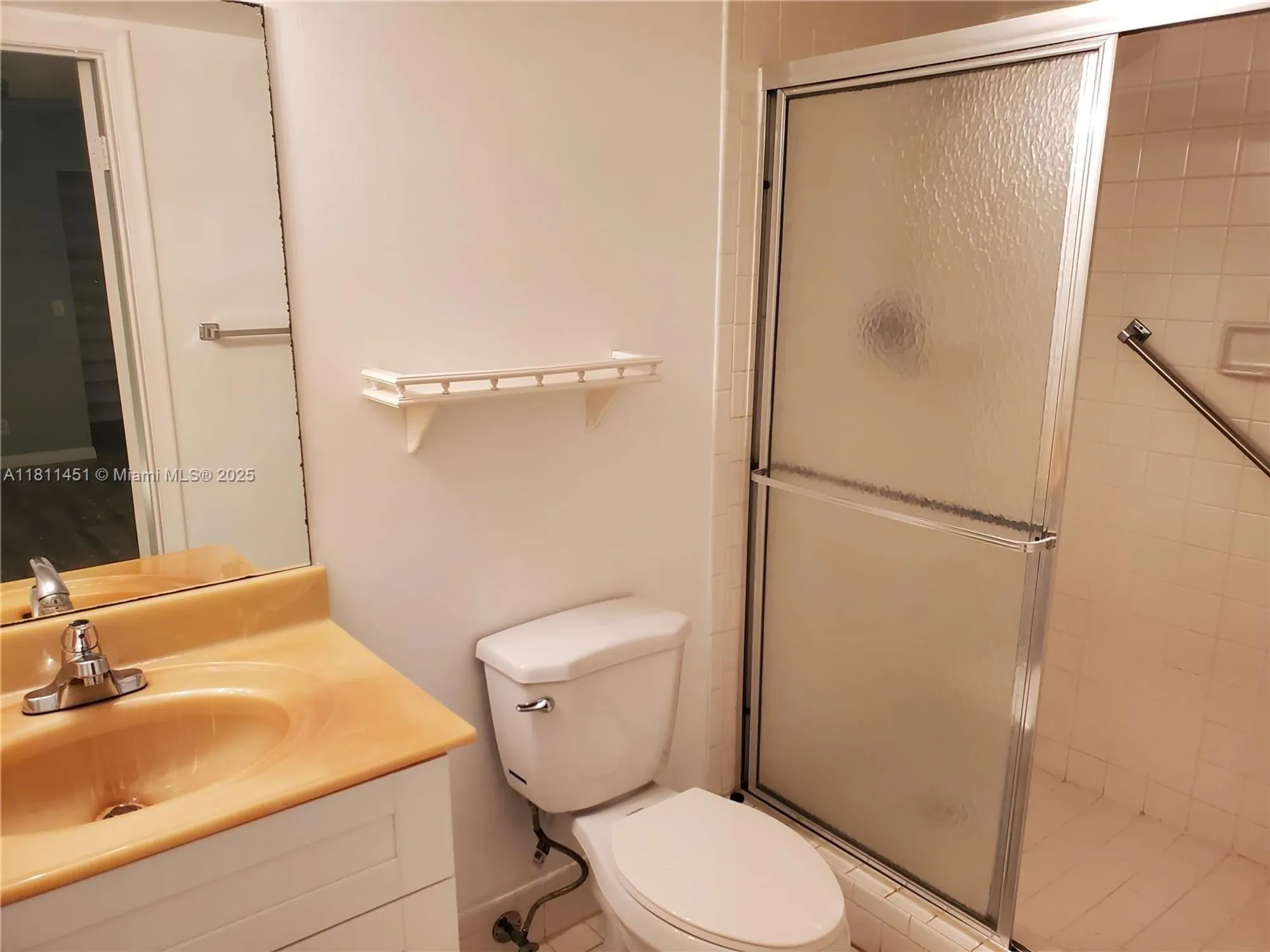 Property Slideshow image 13 of 29 | 800 sw 131st ave 113f, Pembroke Pines, FL, 33027