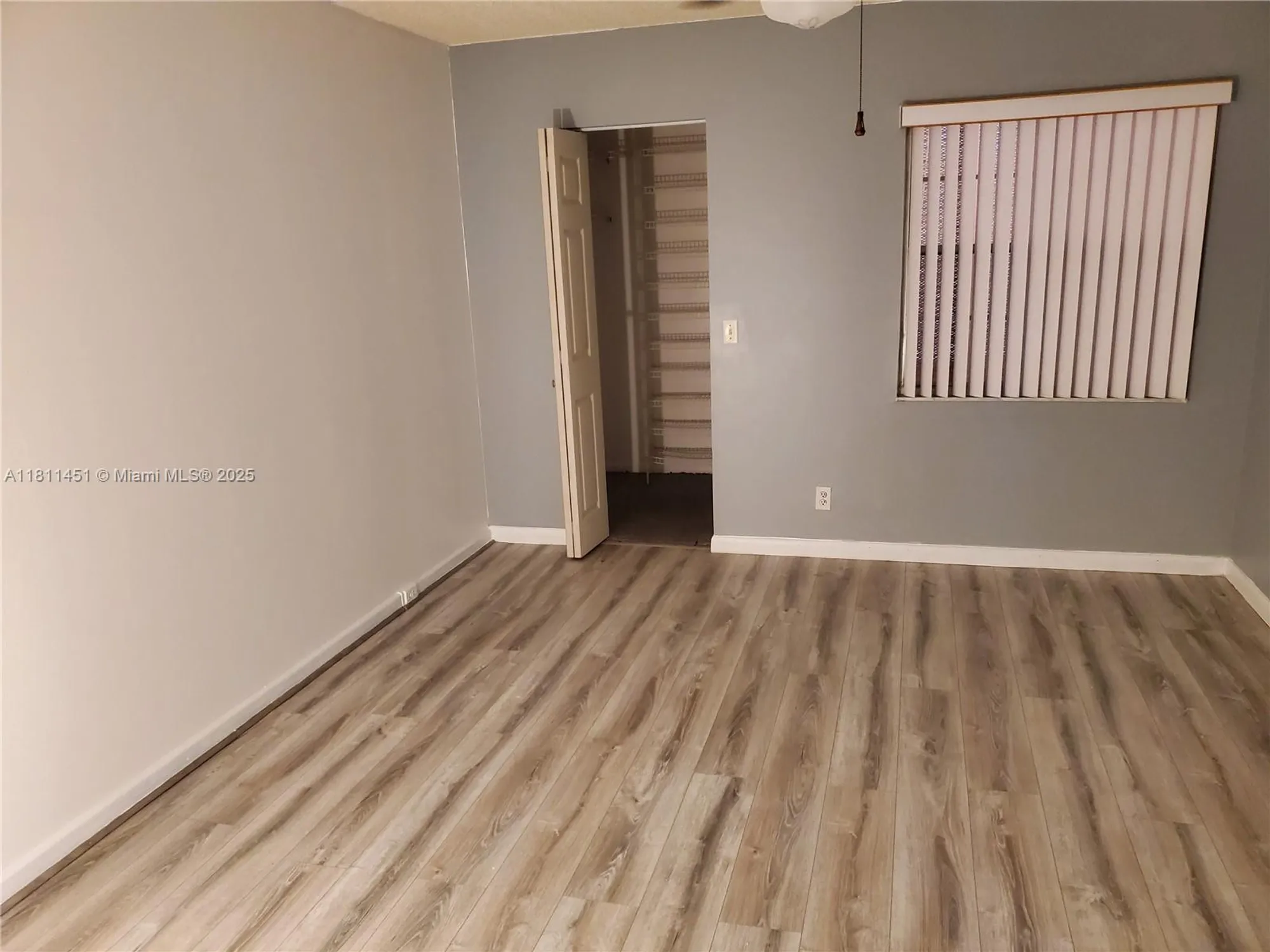 Property Slideshow image 9 of 29 | 800 sw 131st ave 113f, Pembroke Pines, FL, 33027