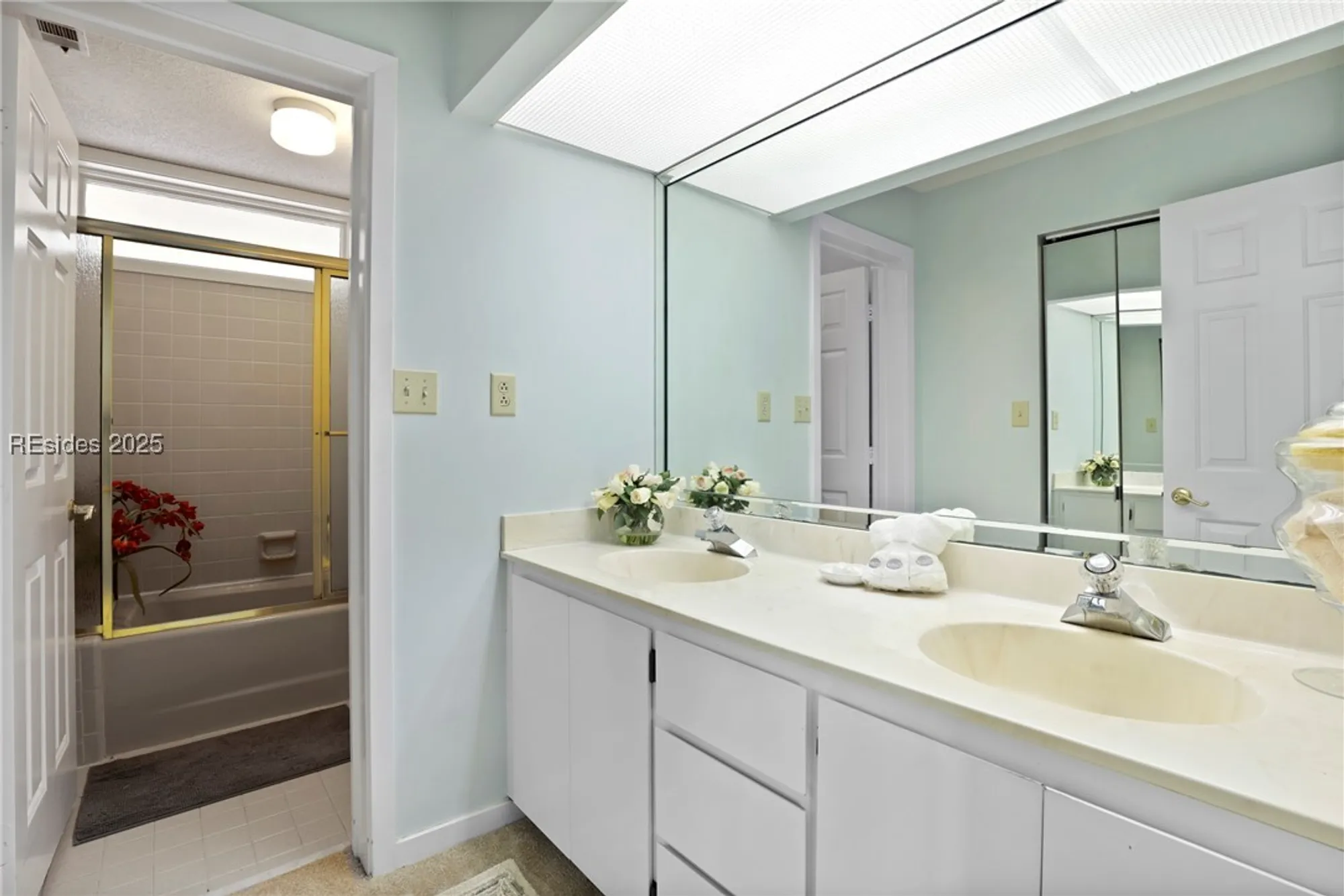 Property Slideshow image 34 of 52 | 6 village north dr 155, Hilton Head Island, SC, 29926