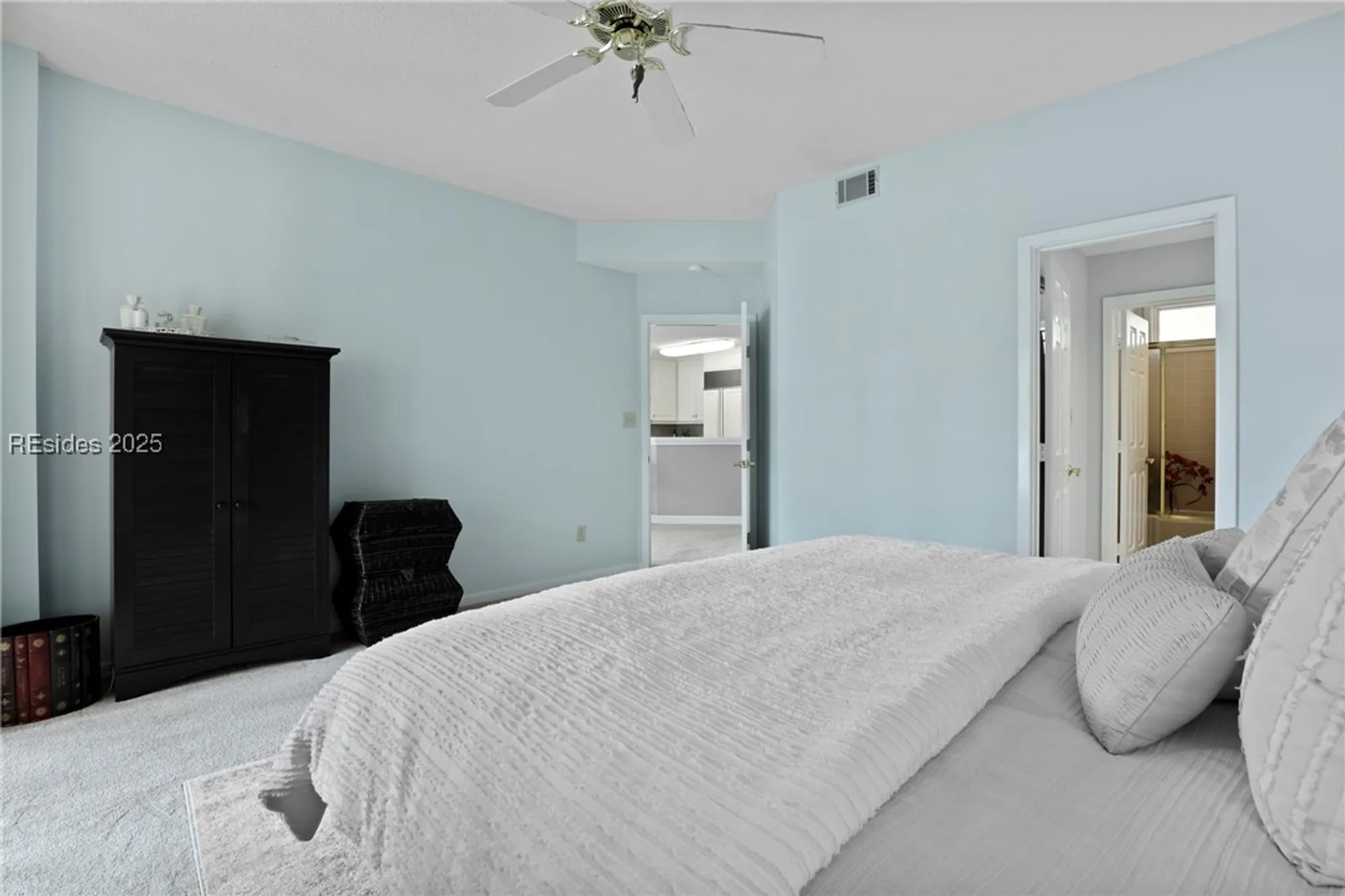 Property Slideshow image 32 of 52 | 6 village north dr 155, Hilton Head Island, SC, 29926