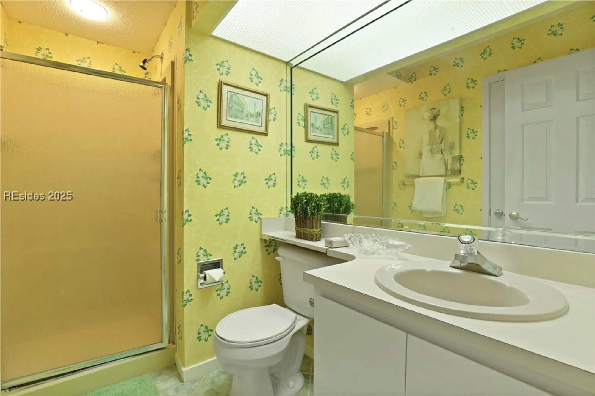 Property Slideshow image 42 of 52 | 6 village north dr 155, Hilton Head Island, SC, 29926