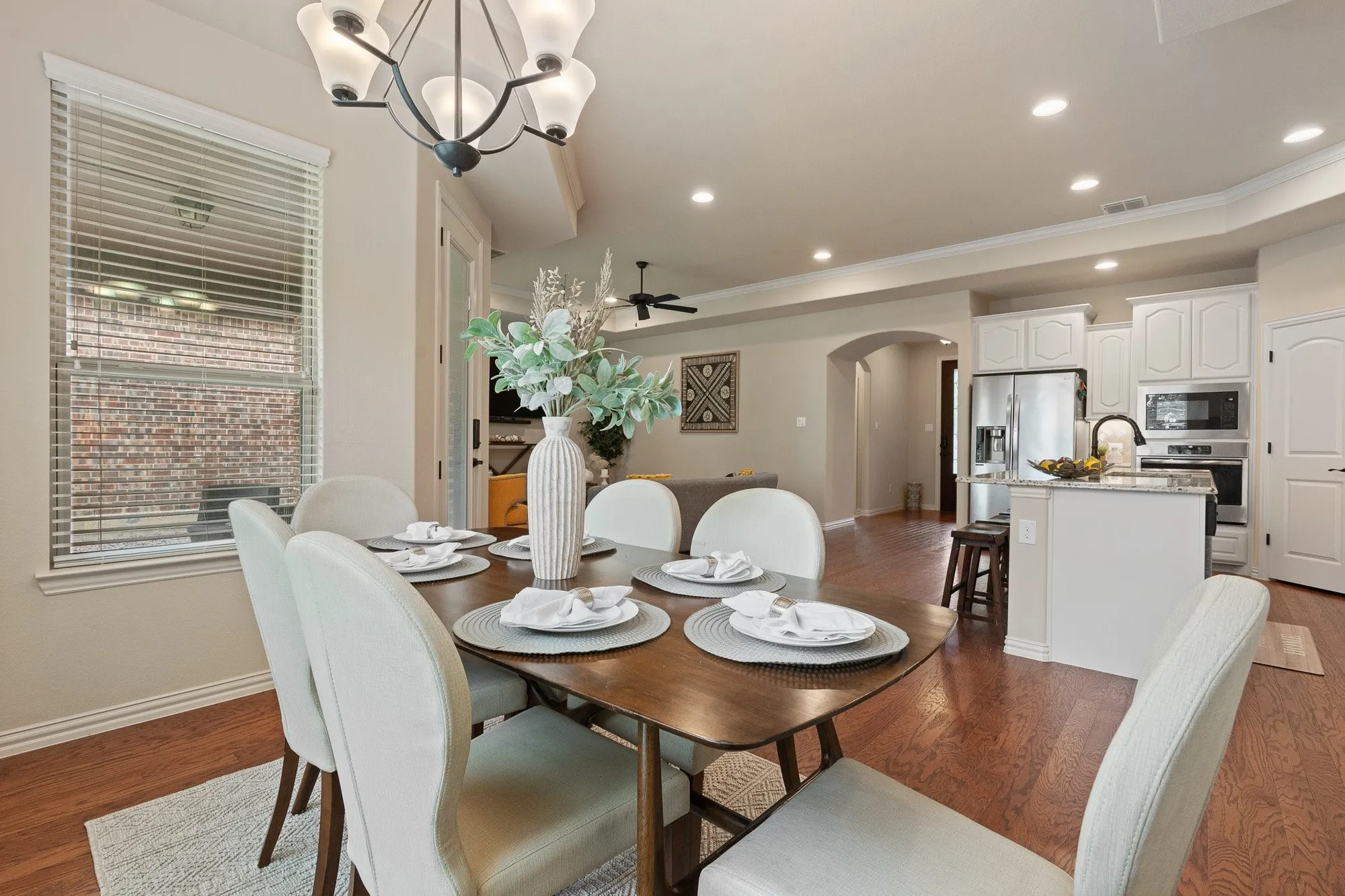 Property Slideshow image 14 of 40 | 2802 esplanade blvd 5802, Mansfield, TX, 76063