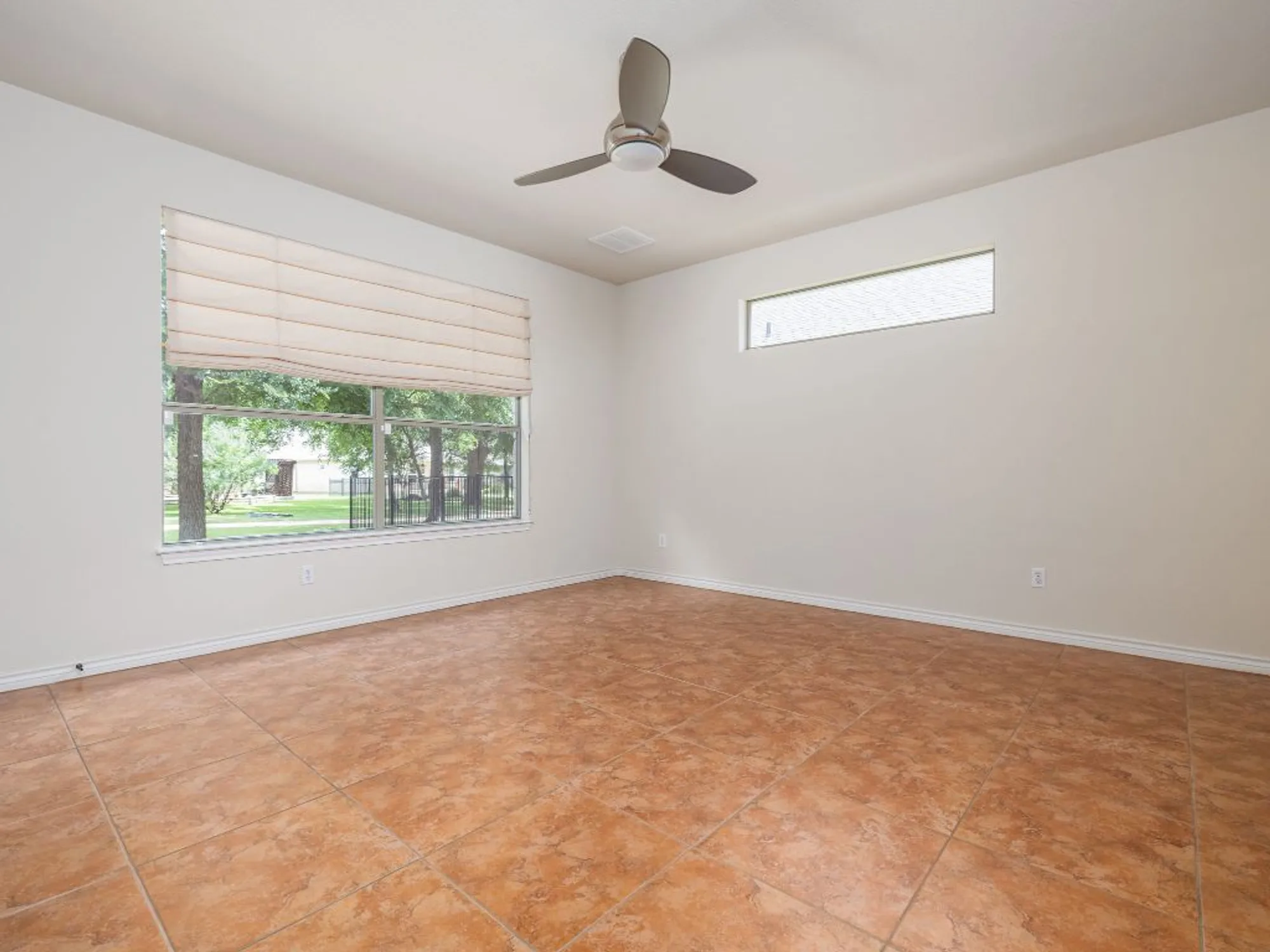 Property Slideshow image 17 of 40 | 4914 big bend trl, Georgetown, TX, 78633