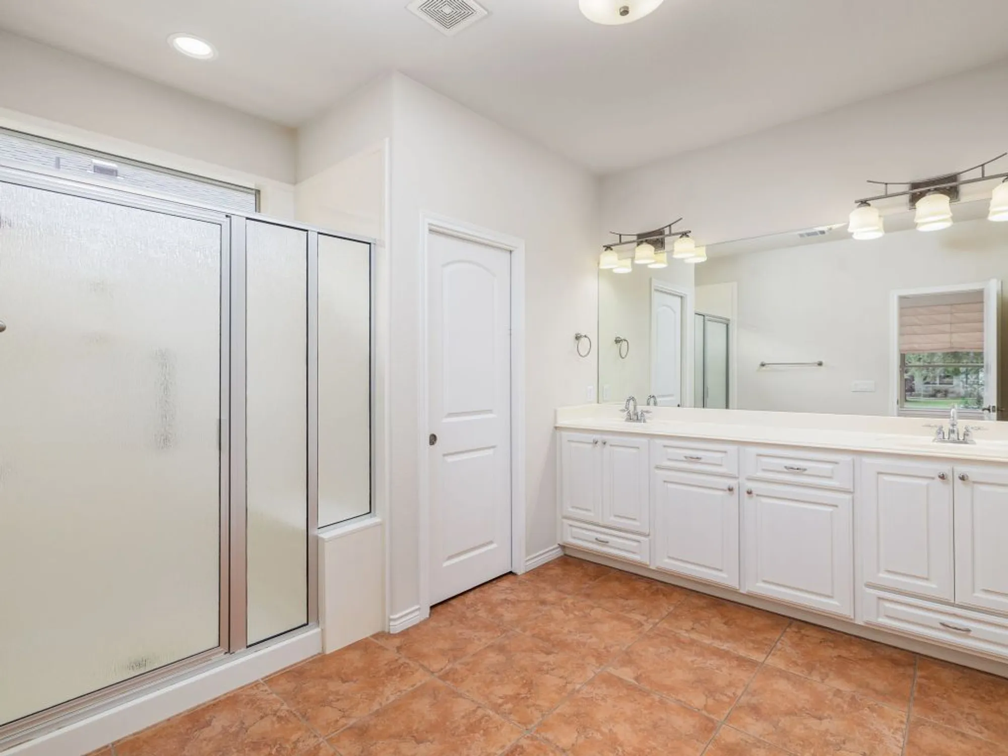 Property Slideshow image 18 of 40 | 4914 big bend trl, Georgetown, TX, 78633